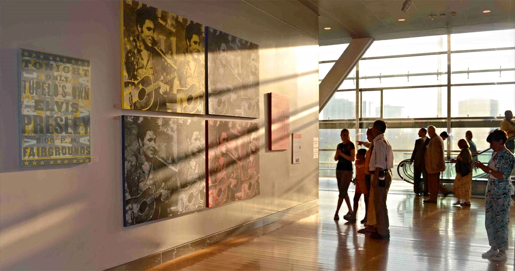 peter-mars-elvis-collection-clinton-presidential-library.jpg