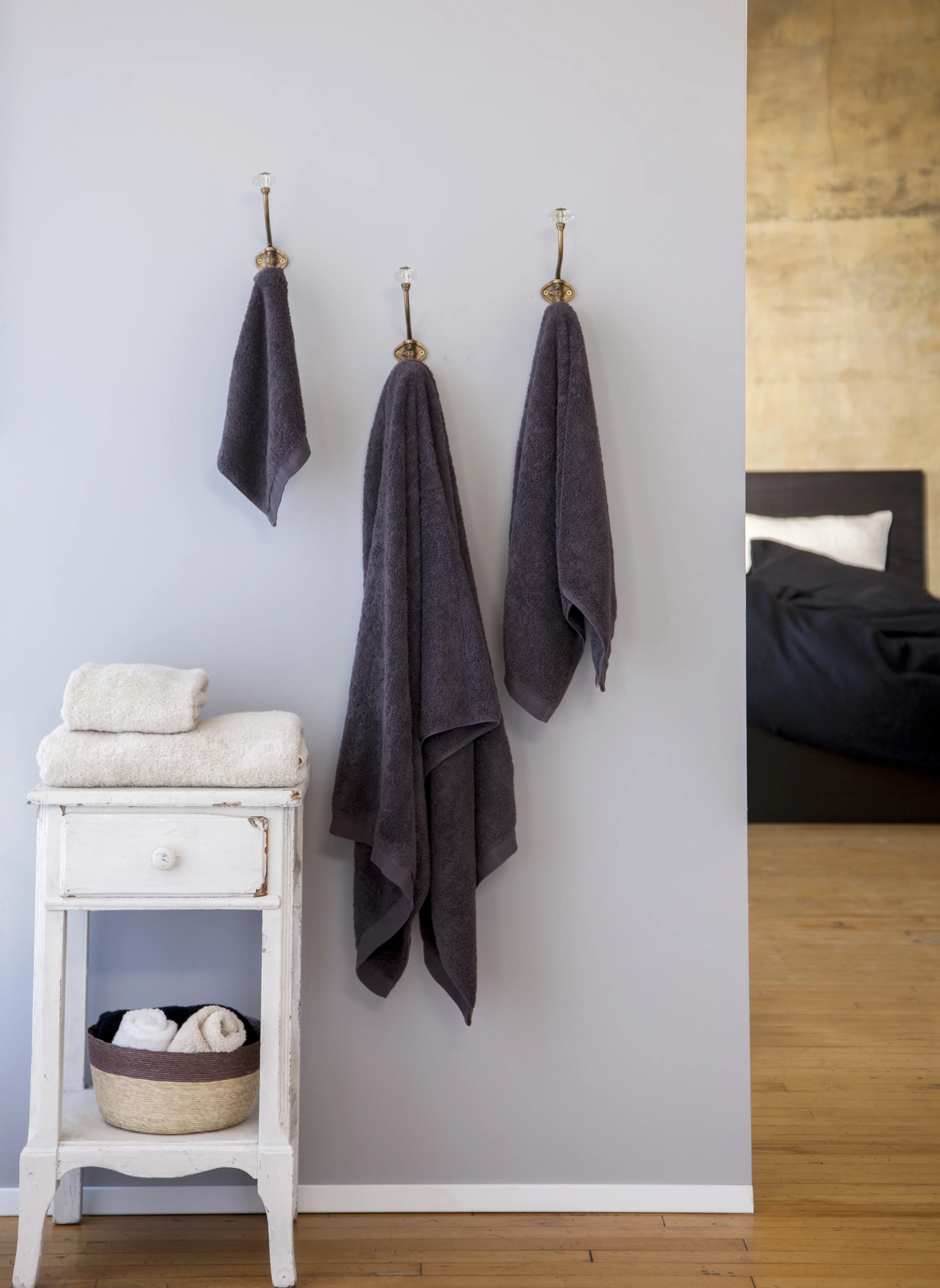 HM120517P_ MontereyBathTowel_earth_024.jpg
