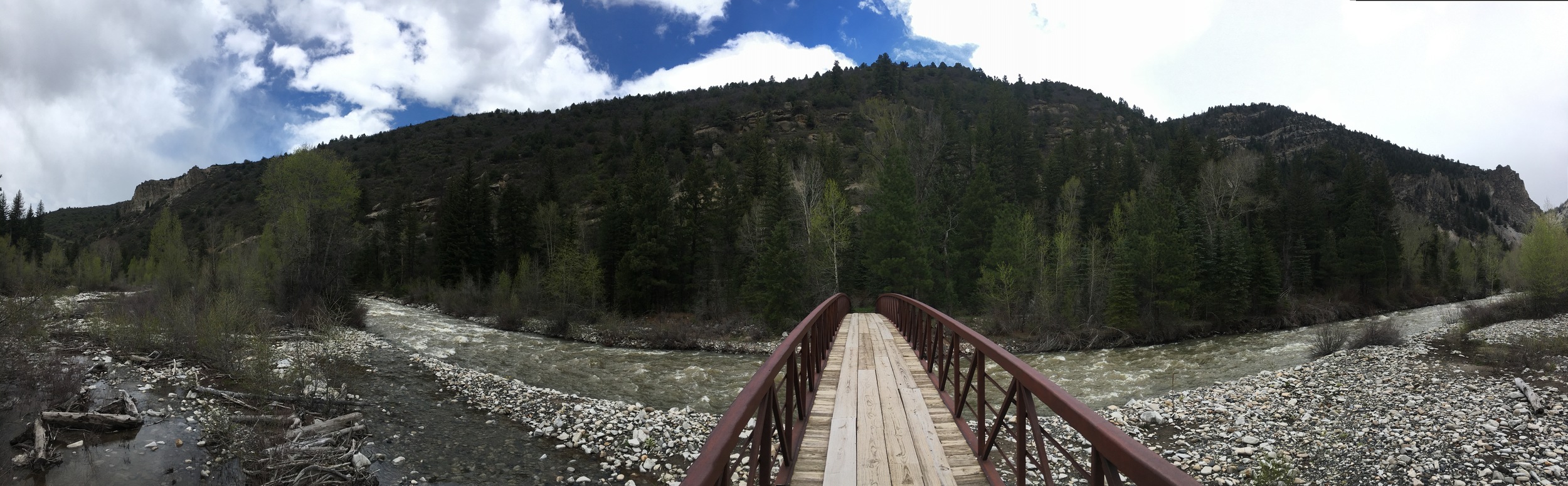 The bridge is a perfect spot to take in the surrounding canyon and get a 360 view.
