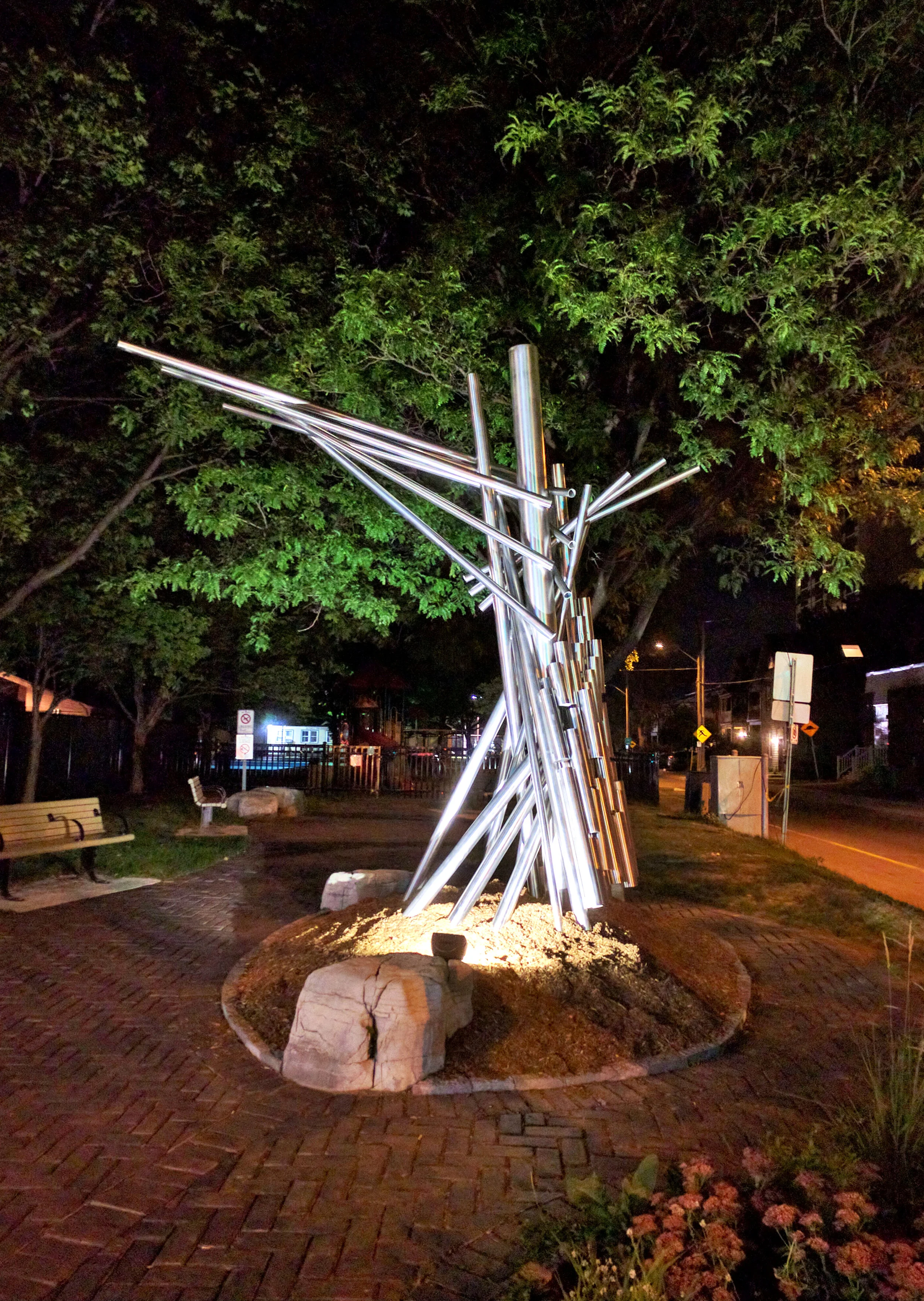 LT Night Front 01.jpg