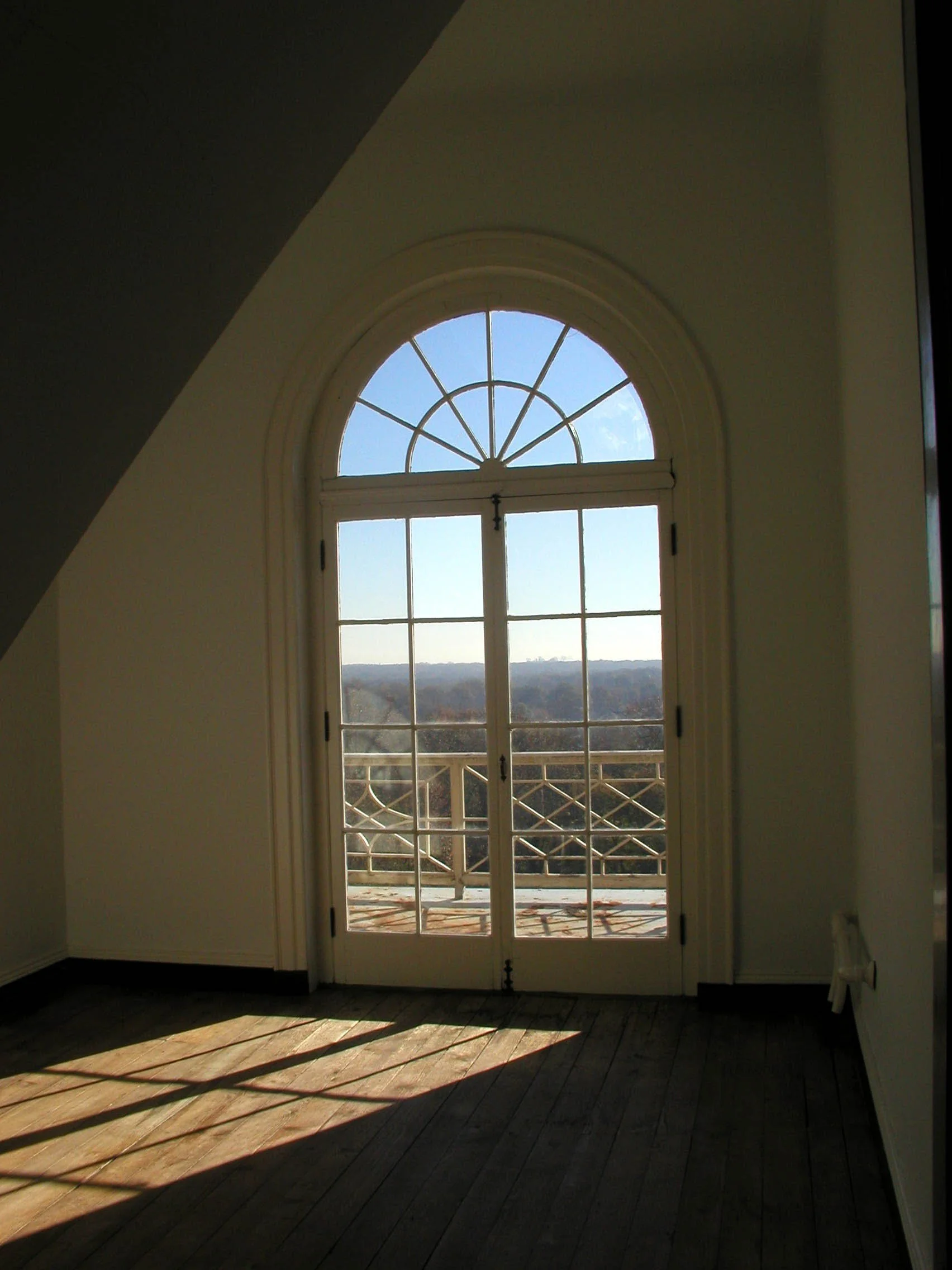 LinenRoom1003.jpg