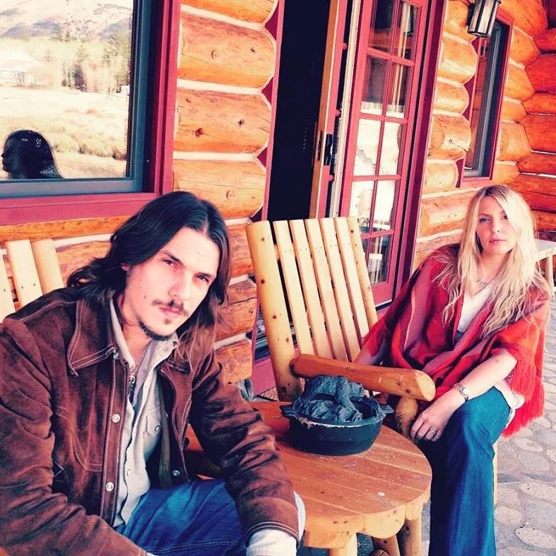 Zervas+and+Pepper+cabin.jpg