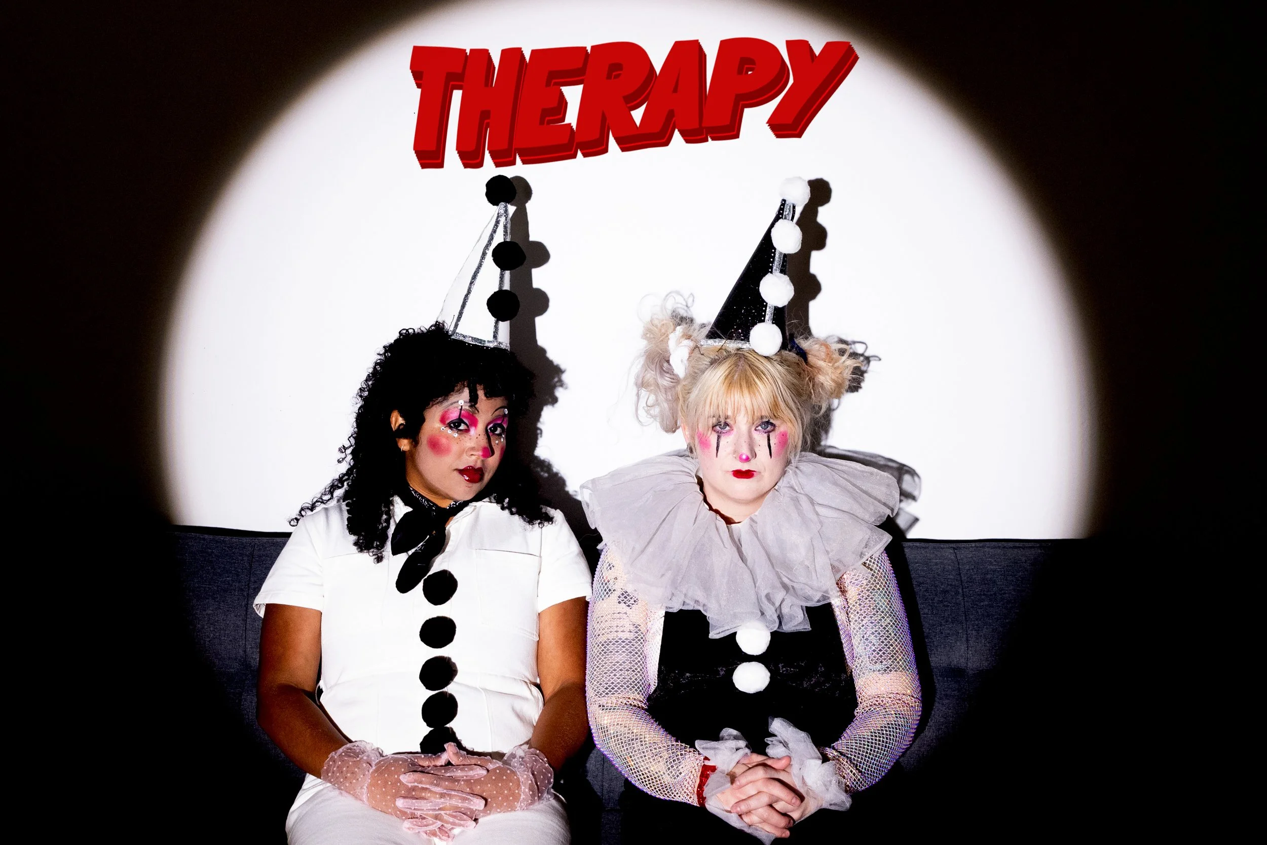 Frida Kill "Therapy" [OFFICIAL MUSIC VIDEO]