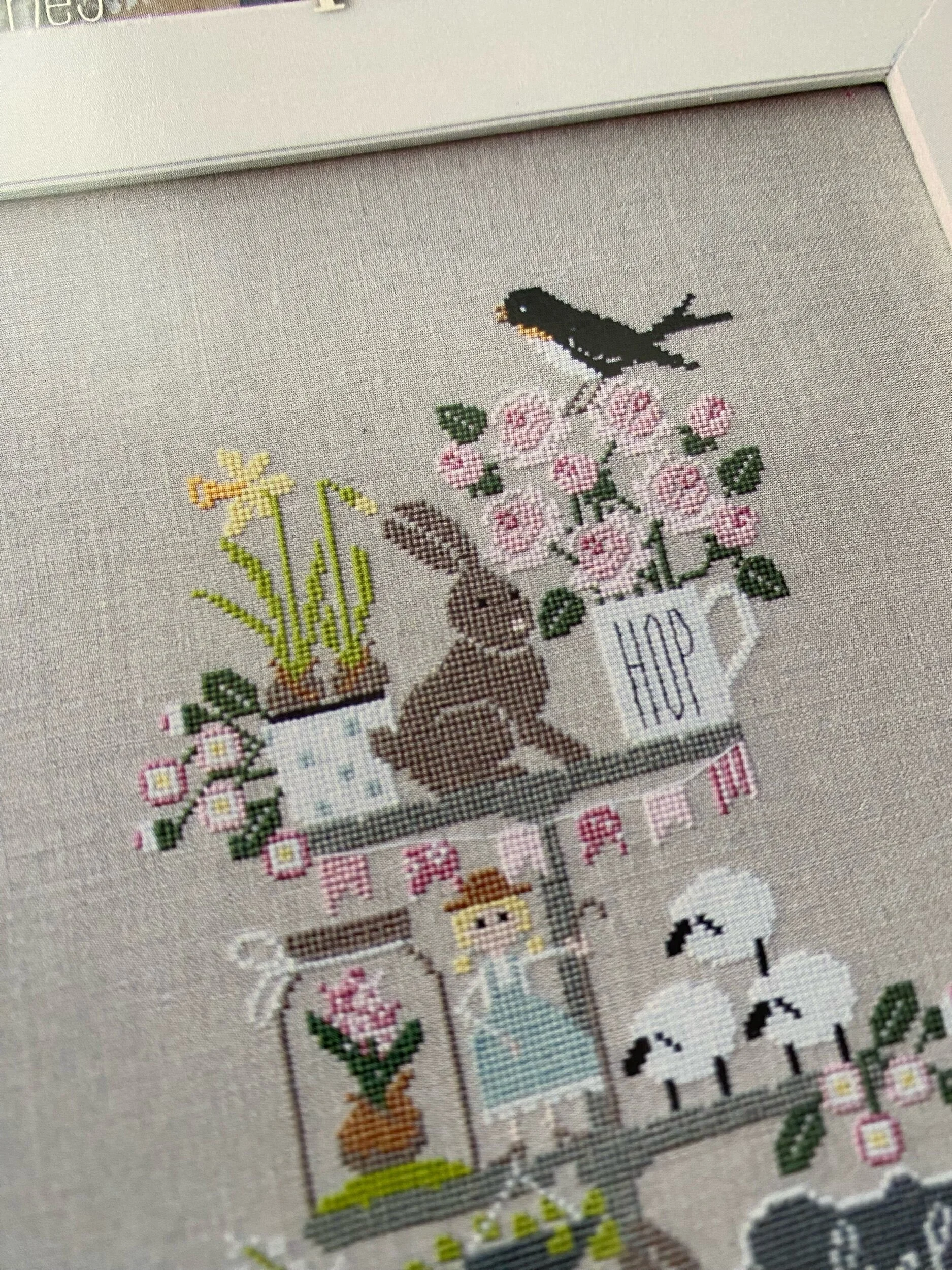 2EFA65E9-5943-425C-9993-21AA2B15C473