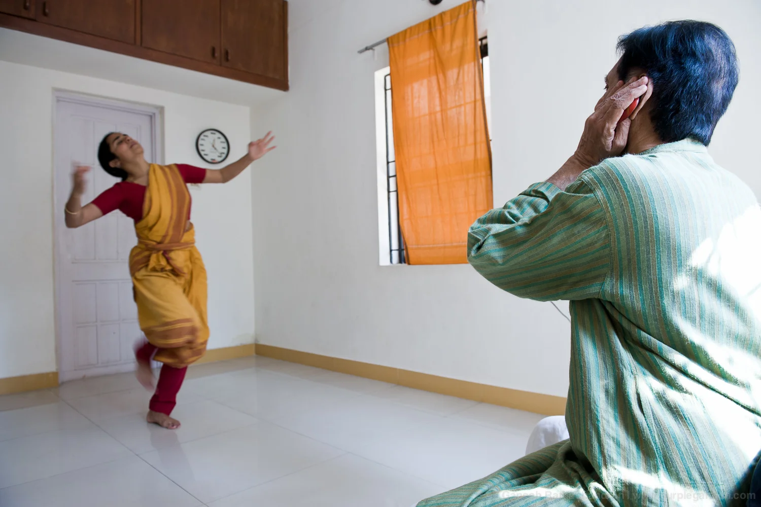 Lessons with Guru C.V.Chandrasekhar, Chennai 2011 | Photo: Ganesh Ramachandran