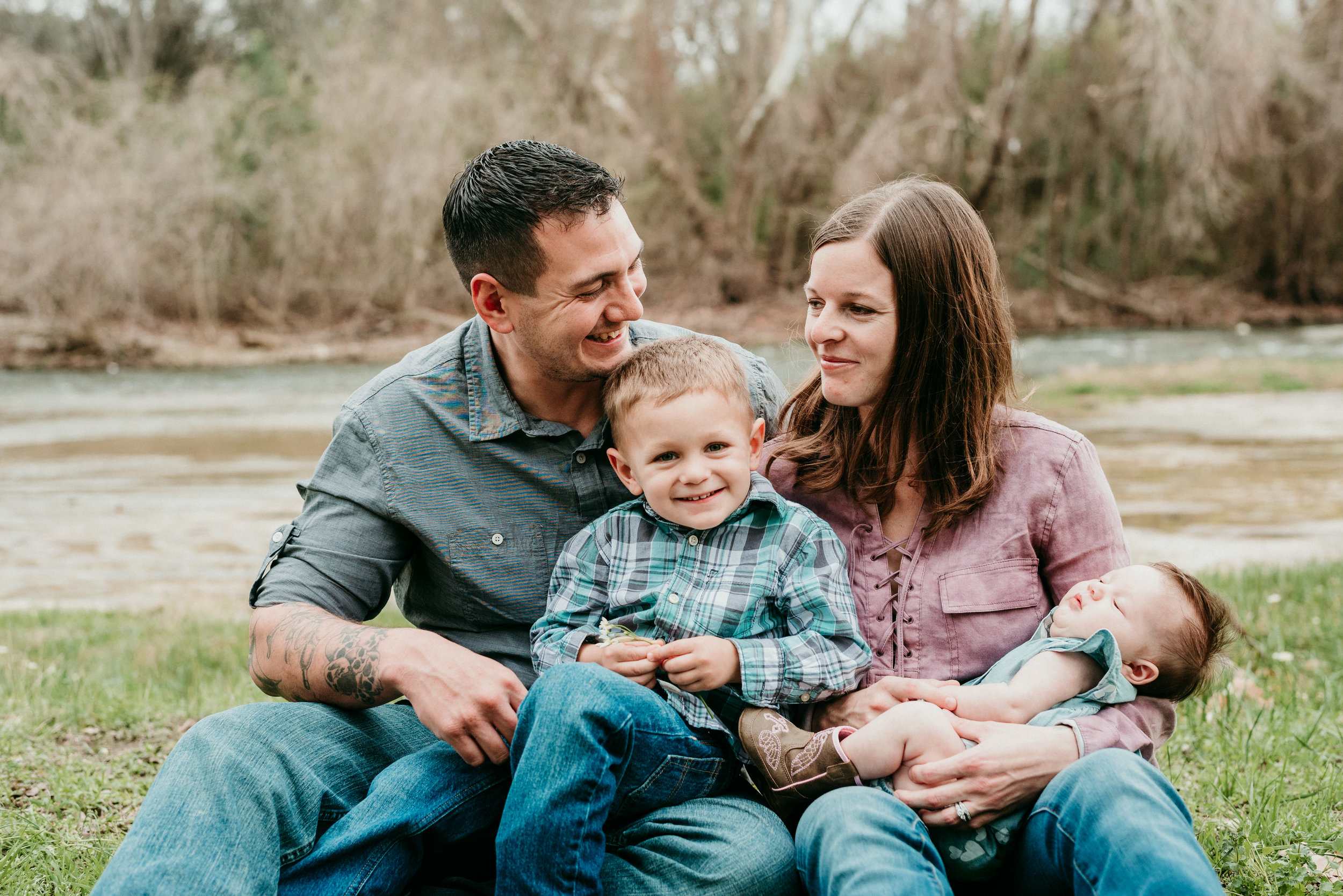 Round Rock Family and Children Photographer-Emily Ingalls Photography-Austin Texas Family Photographer-Pflugerville Family Photographer