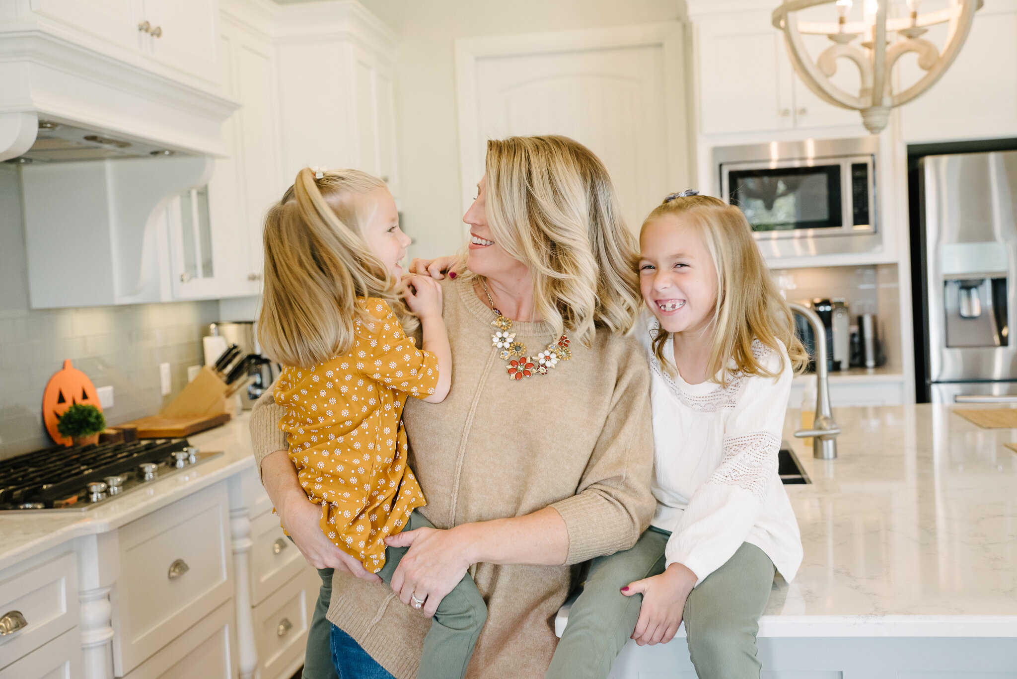 Lifestyle Family Photographer_Round Rock Photographer_Emily Ingalls Photography_Austin Photographer_Pflugerville Photographer_Georgetown Photographer-3.jpg