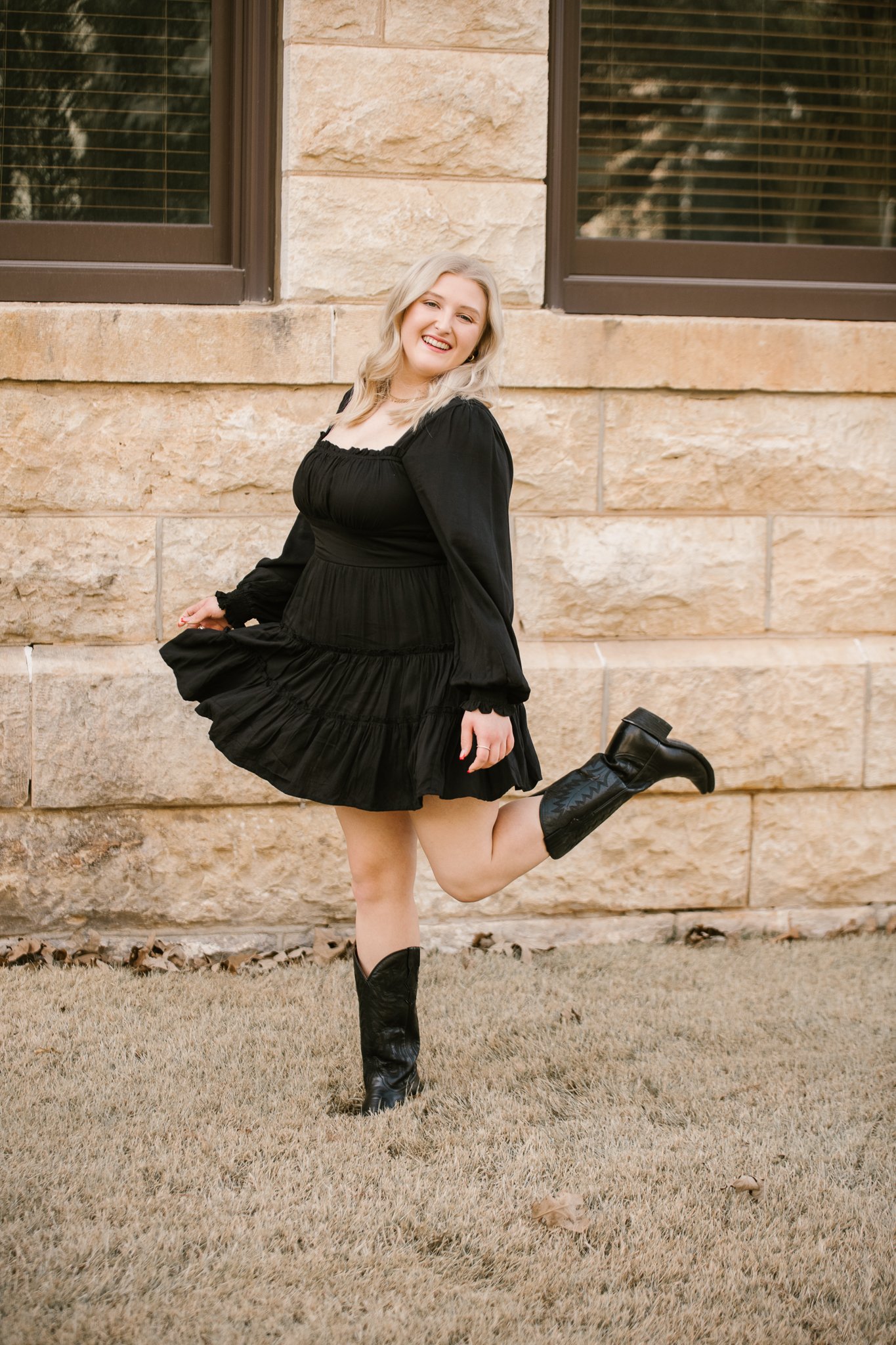 Senior Photography-Senior pictures_Round Rock Photographer_Emily Ingalls Photography-Austin Photographer_Pflugerville Photographer_Georgetown Texas Photographer-8.jpg