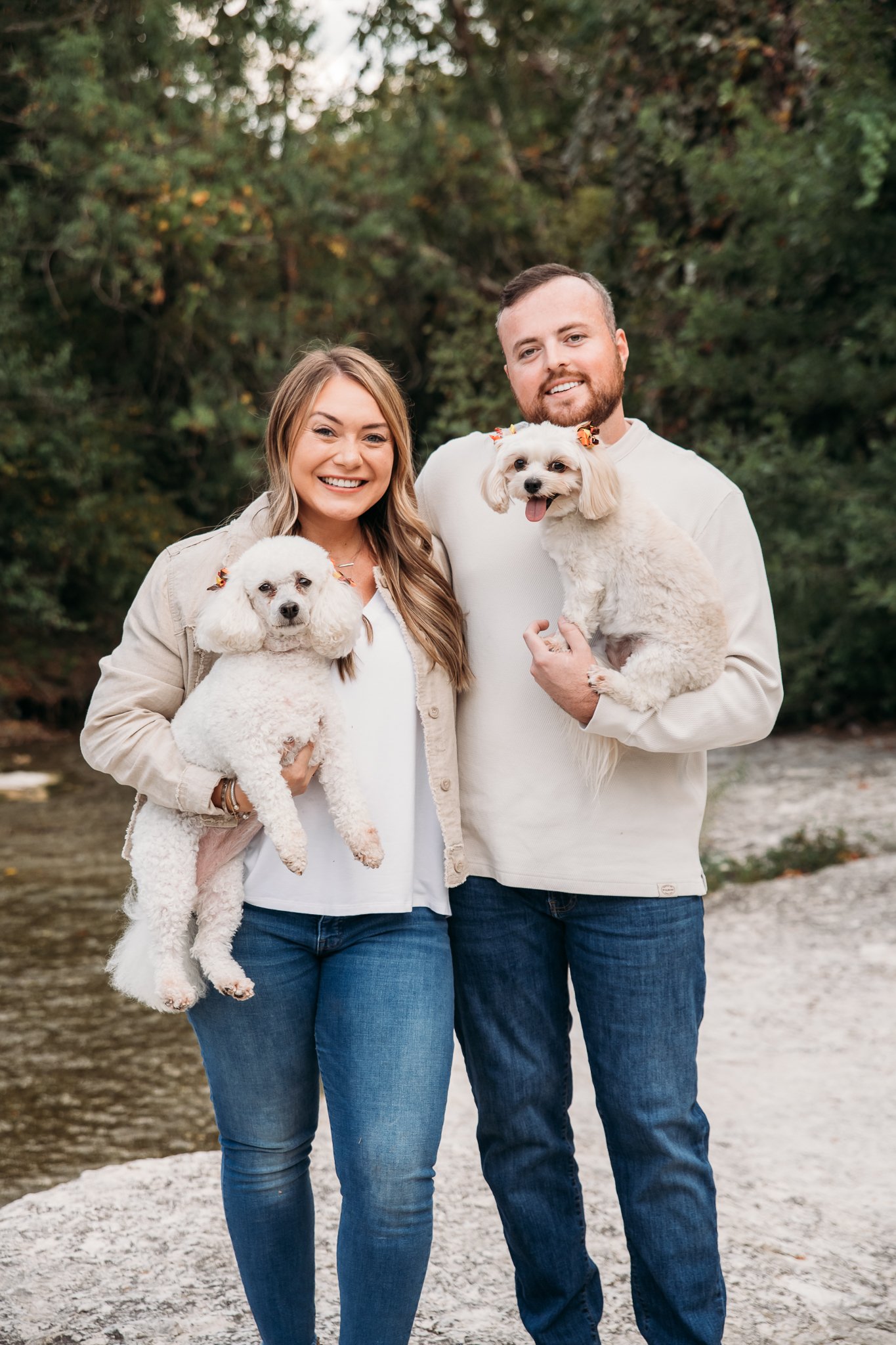 Couples Photographer_Round Rock Couples Photographer _On Location Headshot Photography_Round Rock Photographer_Emily Ingalls Photography-Austin Photographer_Pflugerville Photographer_Georgetown Texas Photographer-4.jpg