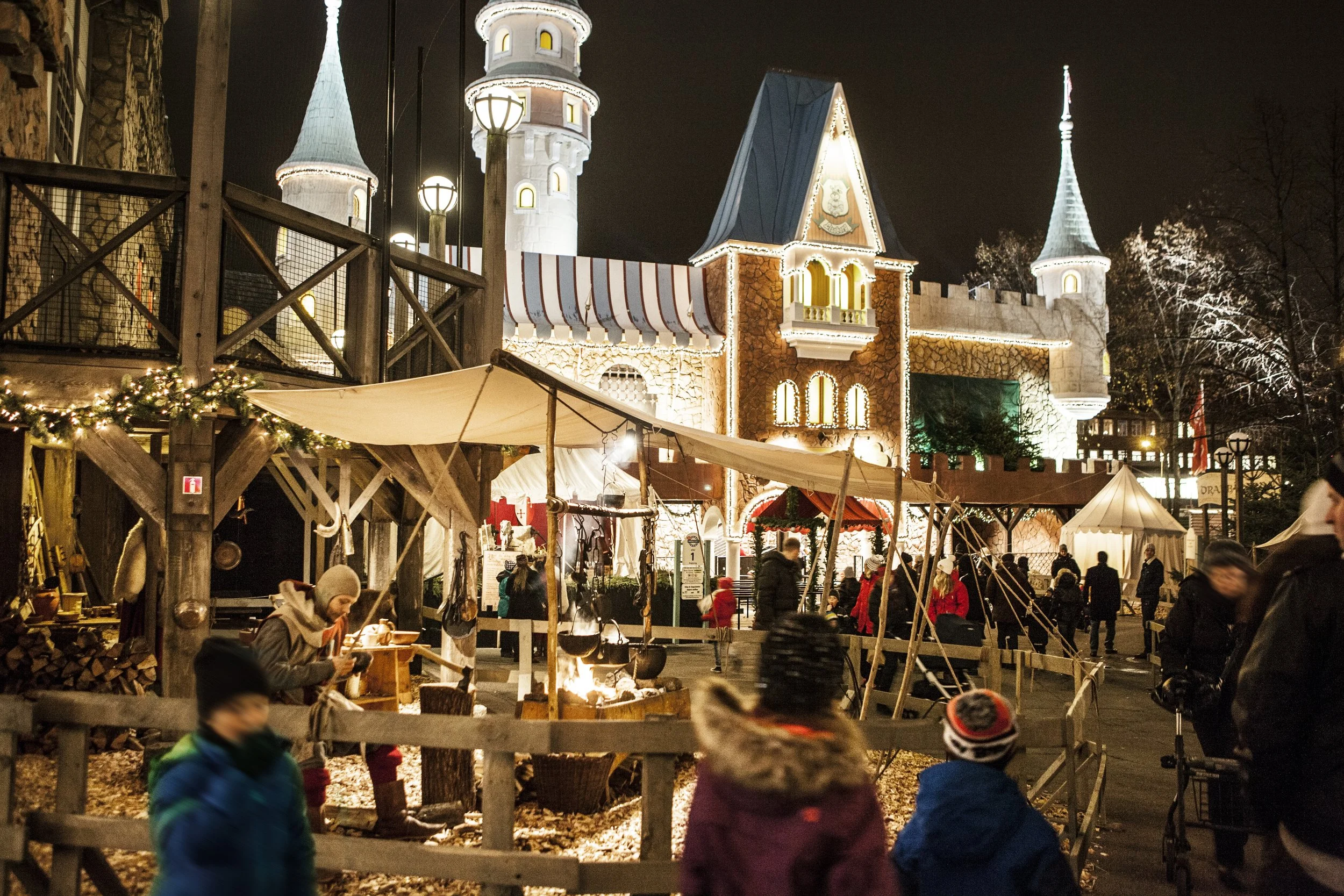 Christmas at Liseberg Amusement Park | Photo Credit: Sagoslottet/Göteborg & Co.