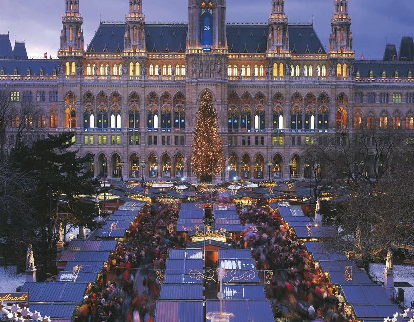 Christmas Market in Vienna | Photo Credit: Popp G.