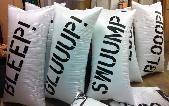 2011 - plop spots - 5.jpg