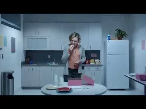 Beat average - Gnc - TV Commercial