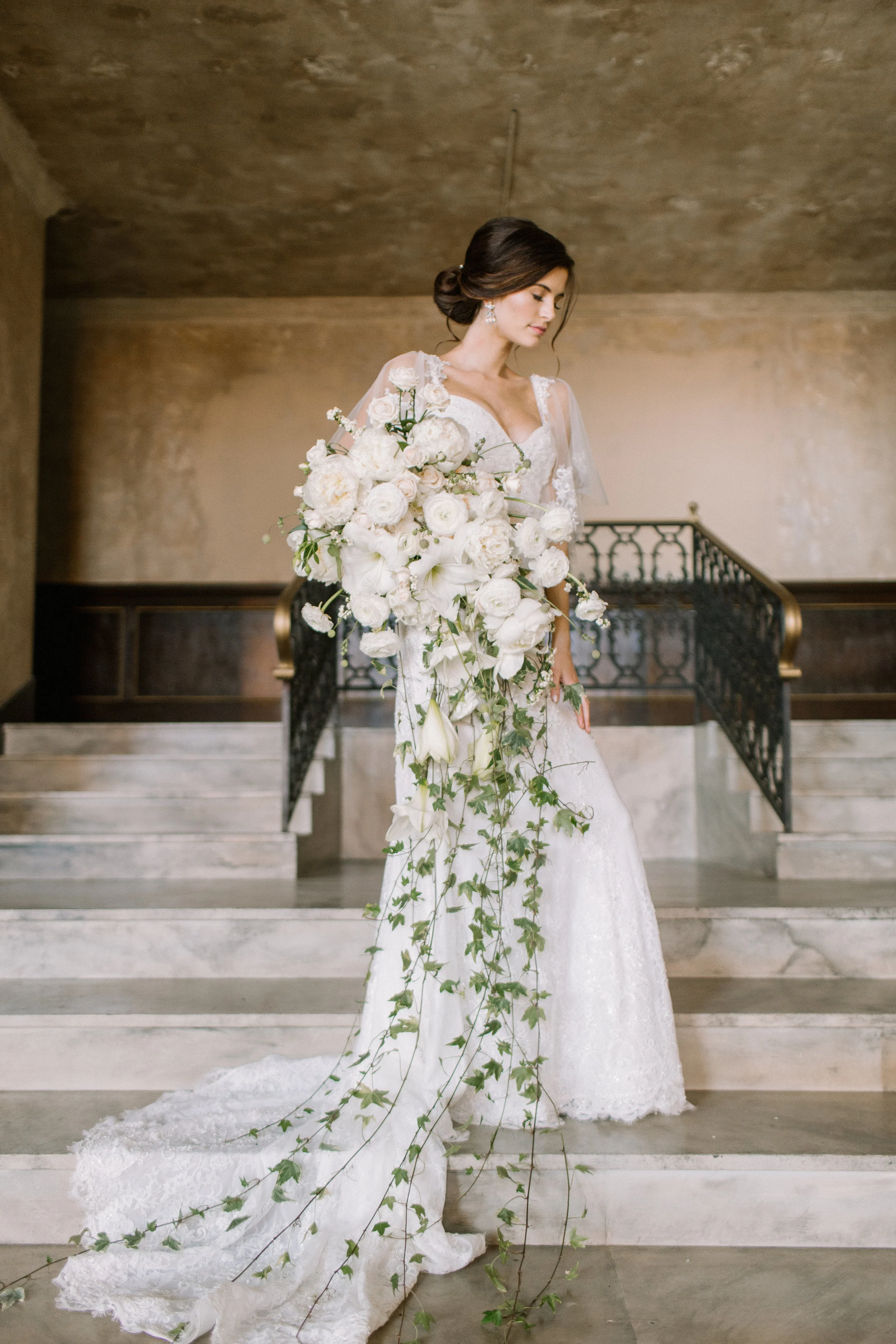 I loved creating this bouquet! The variegated ivy makes it extra dramatic.