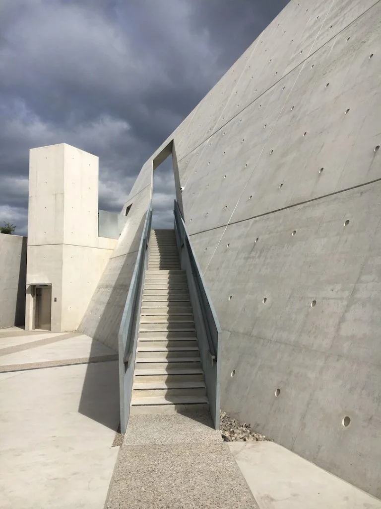 Holocaust Stair1.jpg