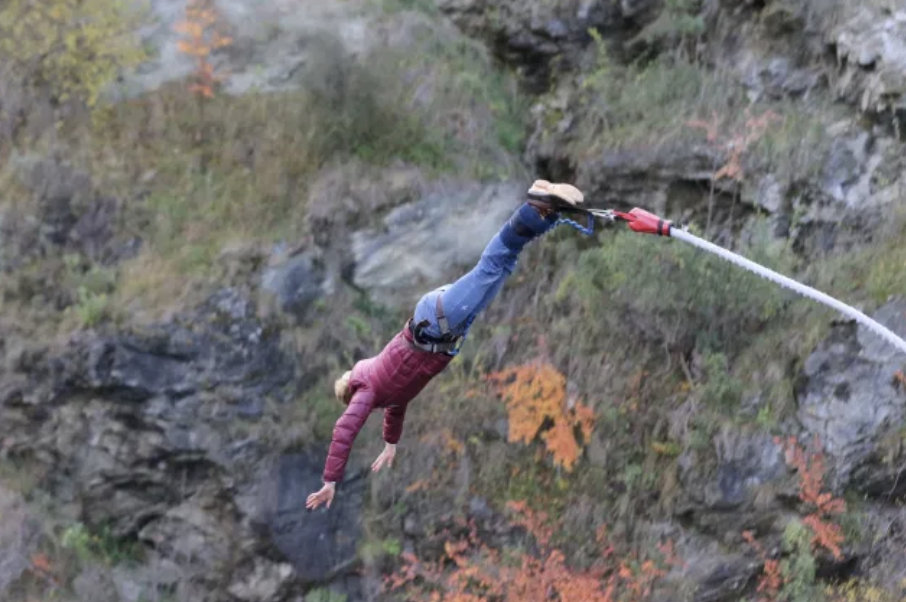 Bungee Jumping in New Zealand