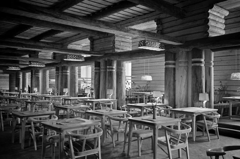 Restaurant Kestikartano, Helsinki, 1946. Architect Aarne Ervi. Image copyright by Helsingin Kaupunginmuseo.