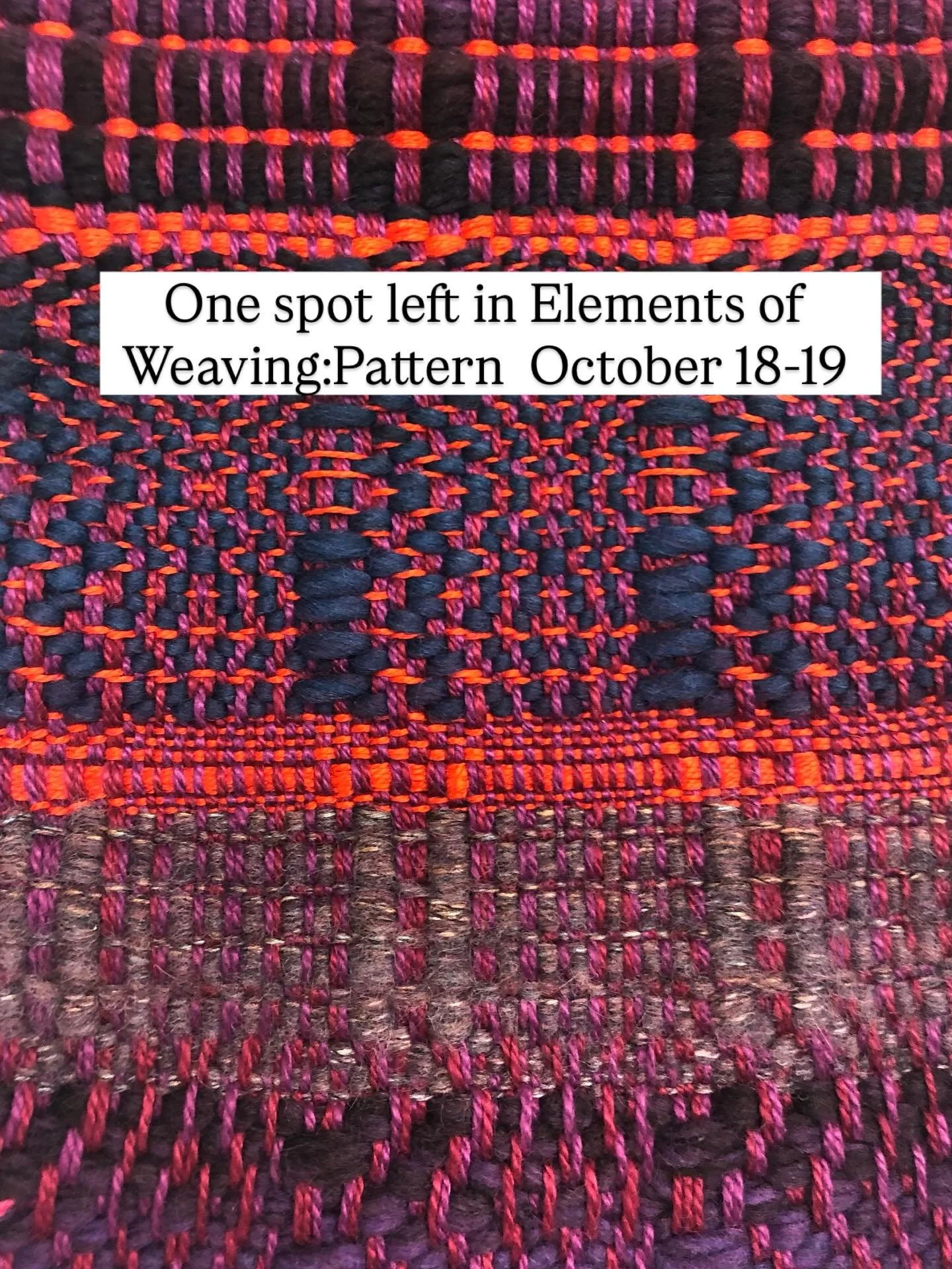 This lovely (and lively) experiment by @alexis_zoto was woven in a previous pattern workshop. Sign up now at my link in bio to the weaving classes at ARTSgarage in Los Angeles. Once this spot is taken, all my 2025 workshops will be full! #learntoweav