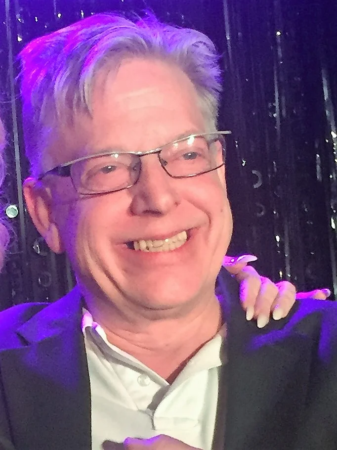 kurt headshot.jpg