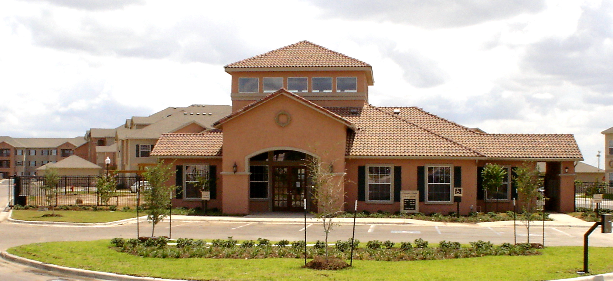 Cienega Linda Clubhouse.jpg