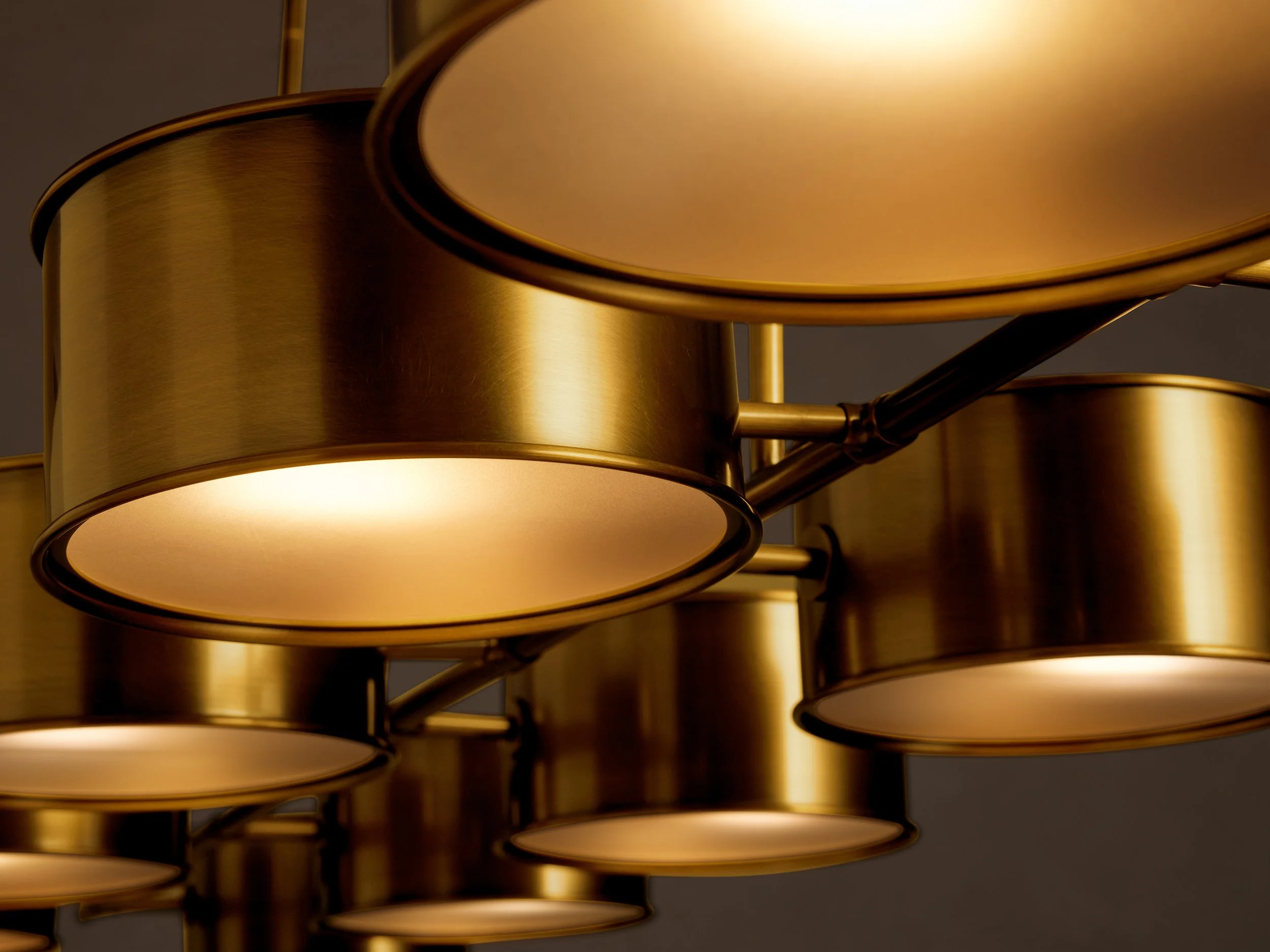 6610031H276-DAPHNE-CHANDELIER-BRASS-DT-3.JPG