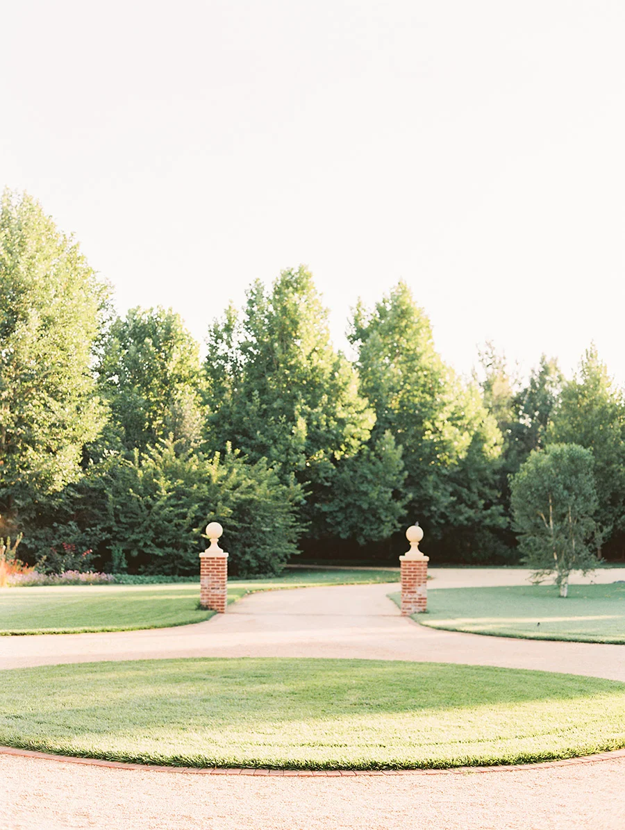 SALLY PINERA_KESTREL PARK_SHELLY AND DENNIS_ENGAGEMENT PHOTOS-102.jpg
