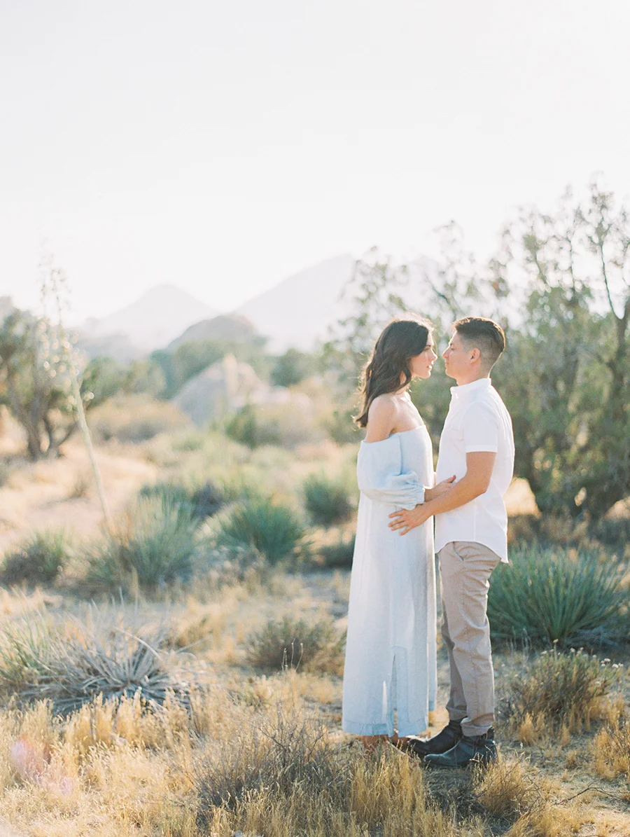 SALLY PINERA_JOSHUA TREE DESERT ENGAGEMENT SESSION-8.jpg