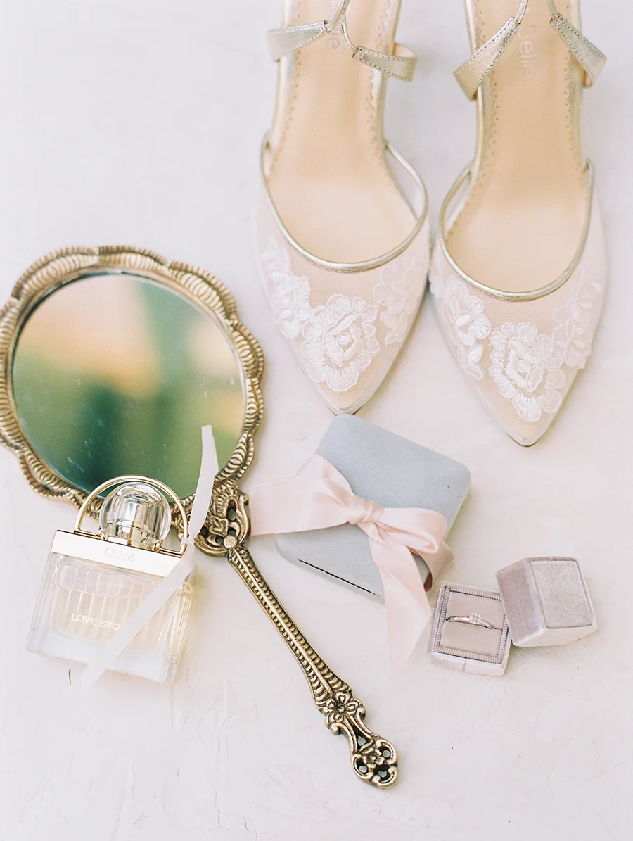 SALLYPINERAPHOTOGRAPHY_RHODEISLANDWEDDING_DEBORAHANDSEAN_CASTLEHILLINNWEDDING_-42.jpg