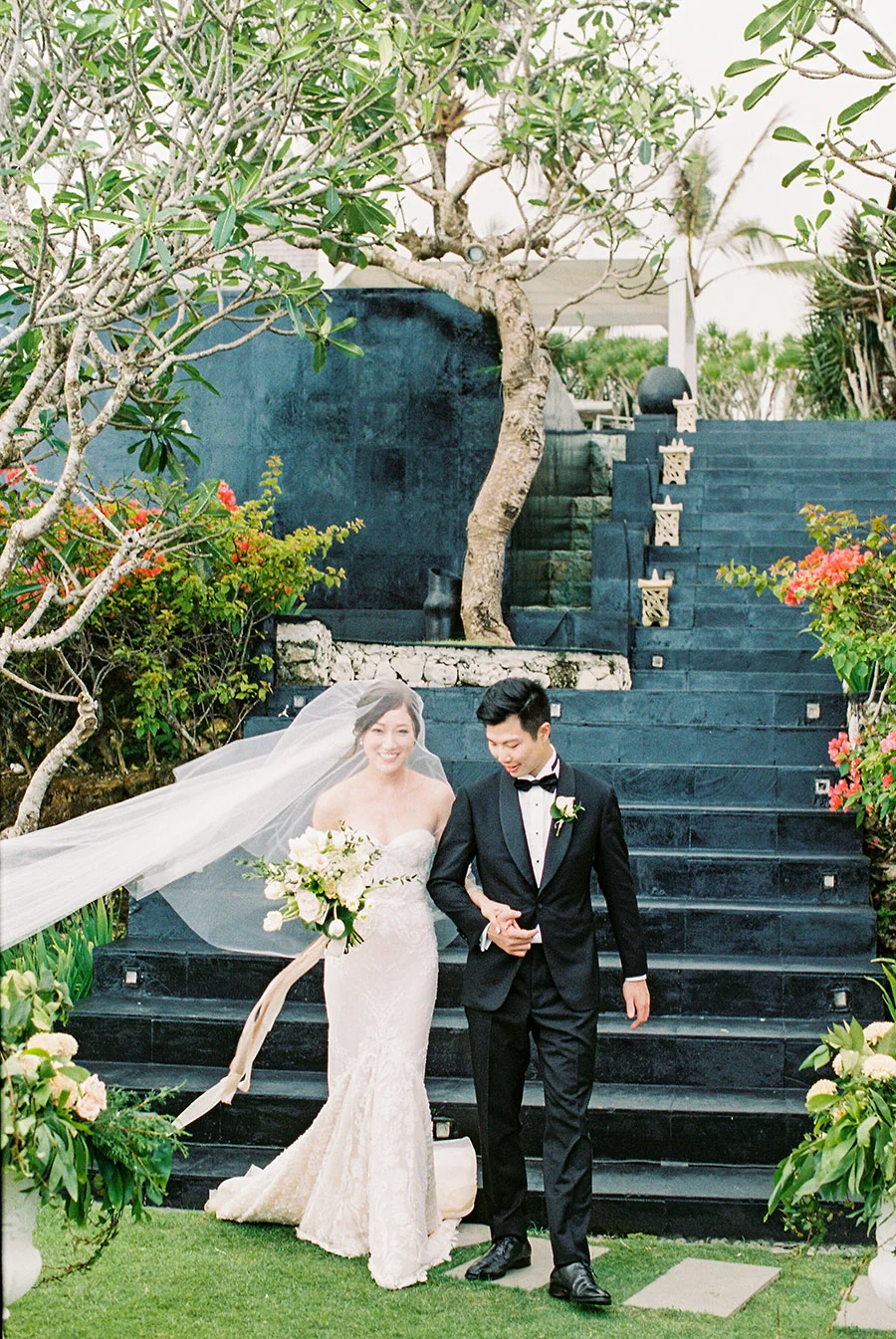 SALLY PINERA_ANITA AIDEN_BALI WEDDING_FILM-416.jpg