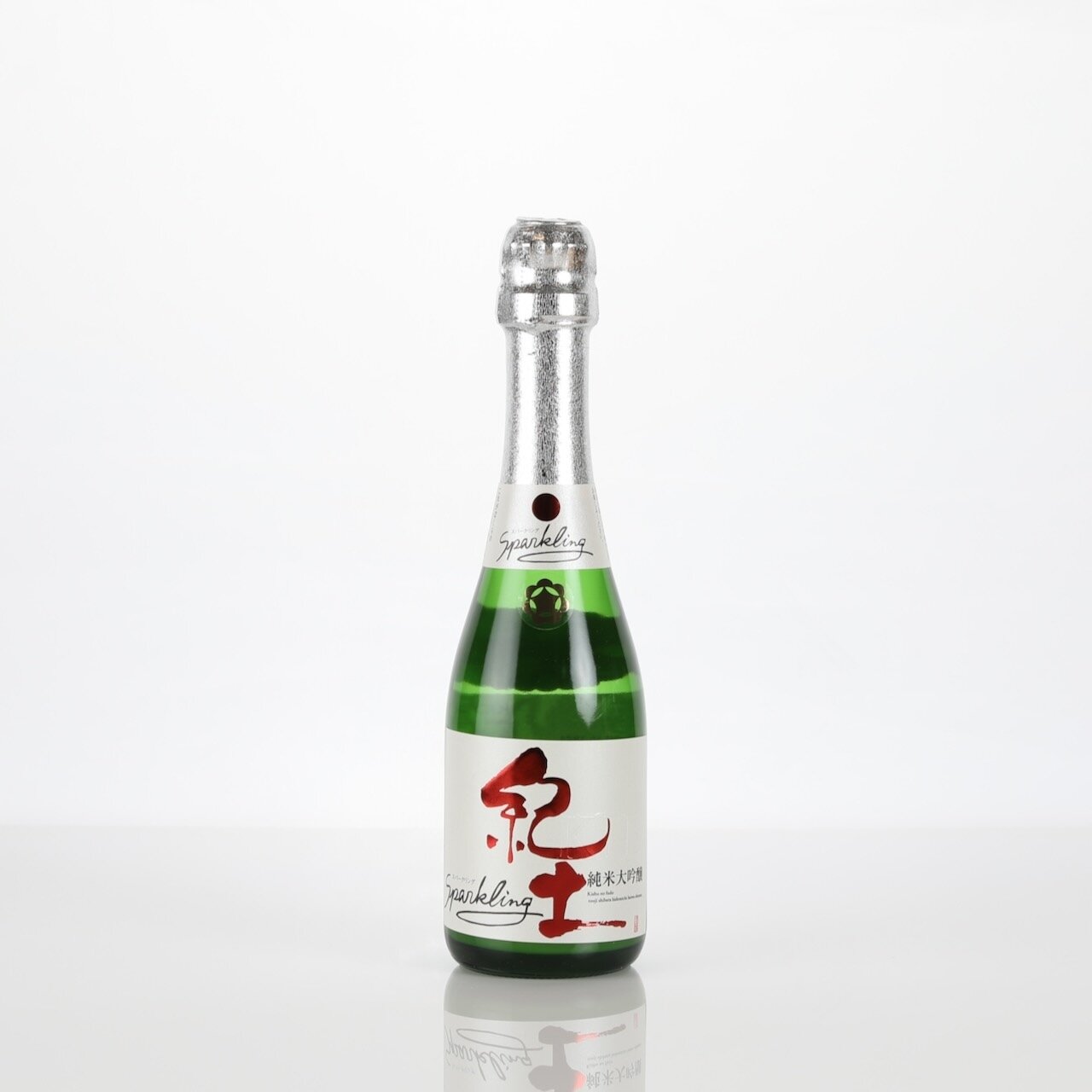 Heiwa Shuzo 'KID' Sparkling Sake⁠
(Junmai Daiginjo Nama Genshu)⁠
&bull;⁠
&bull;⁠
Heiwa Shuzo was established in 1928 in Wakayama prefecture. Their goal is to create products that reflect the landscape, climate and raw materials of their birthplace - 