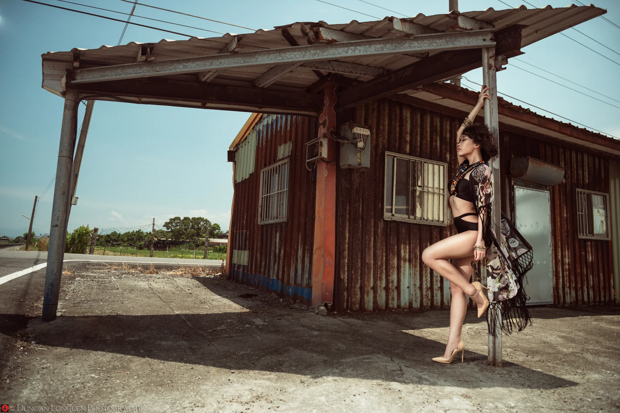 The Wanderling - A Fashion Story by Duncan Longden