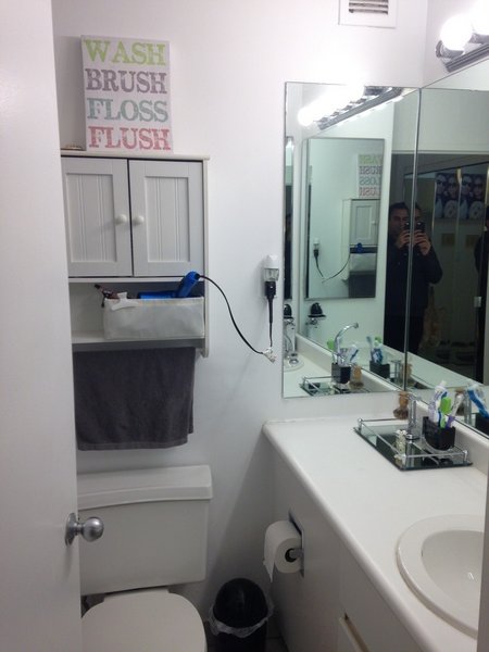 Battery Pointe 3T(Bathroom).jpg