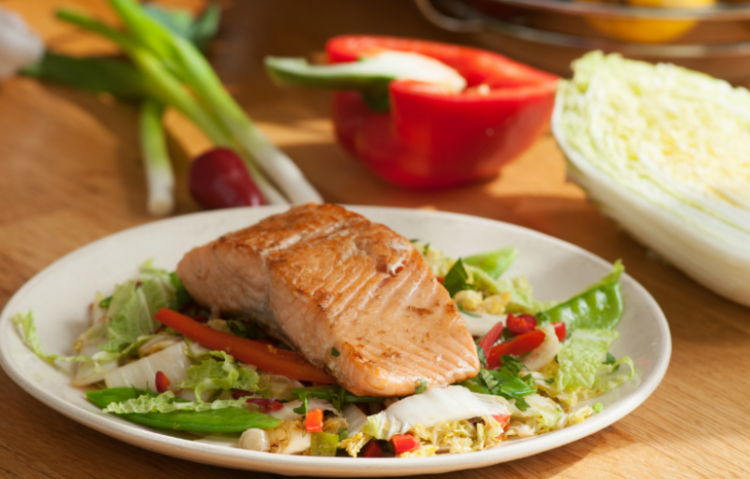 Sizzling Salmon, Chinese Cabbage, Mangetout &amp; Pepper Stir Fry