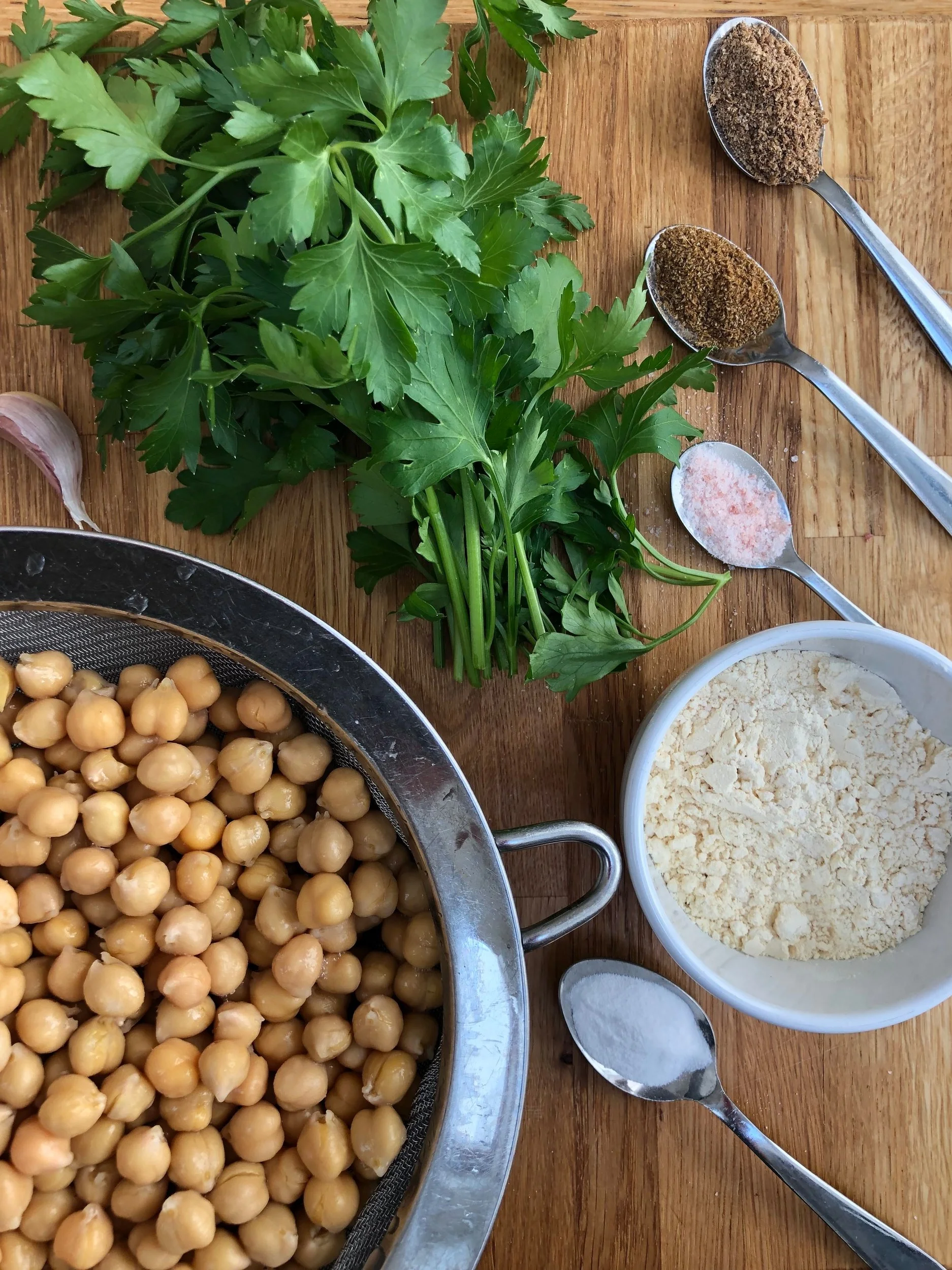 Ingredients for the Falafels
