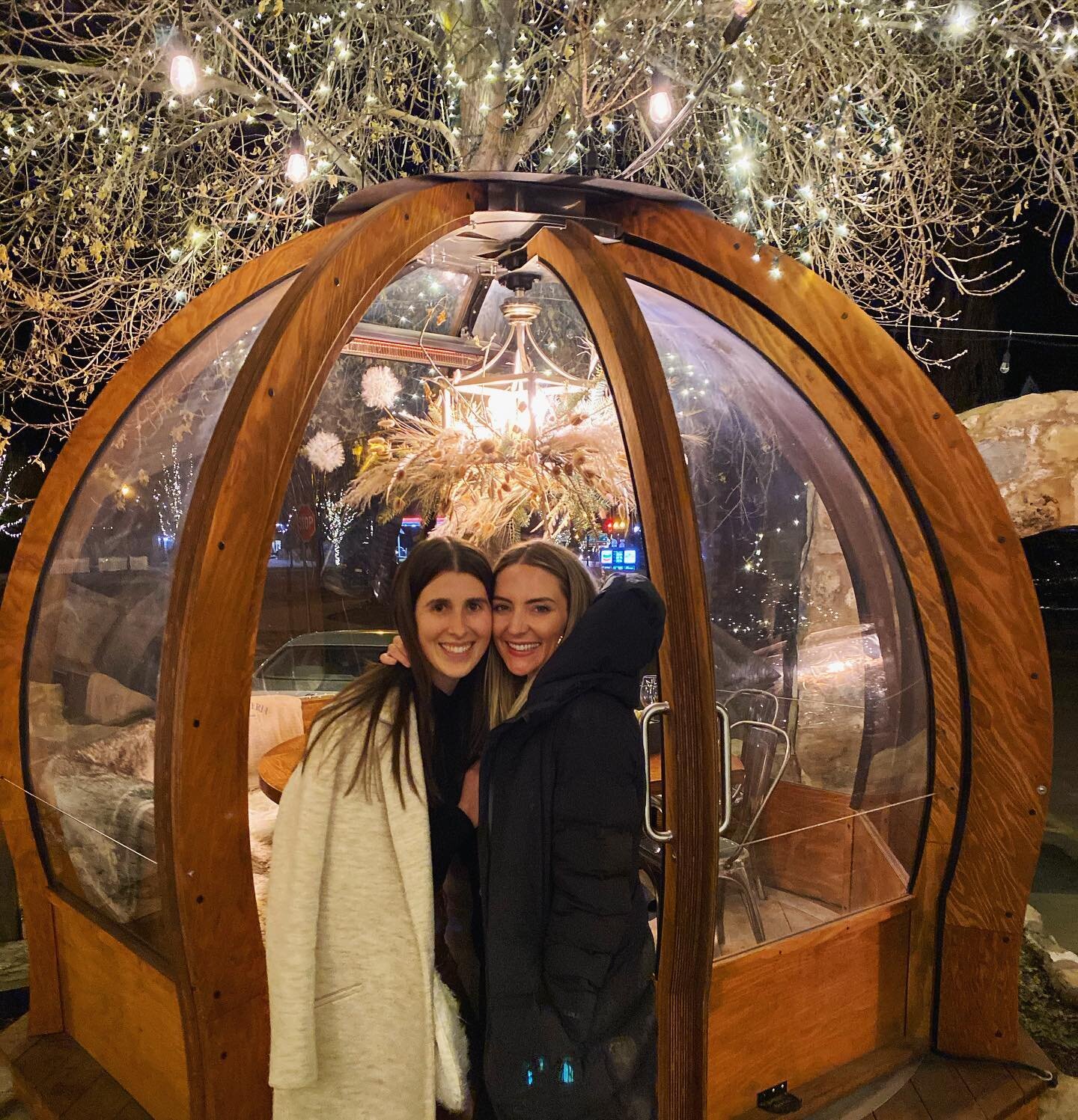 A very Midway dinner in a cute little snow globe!
