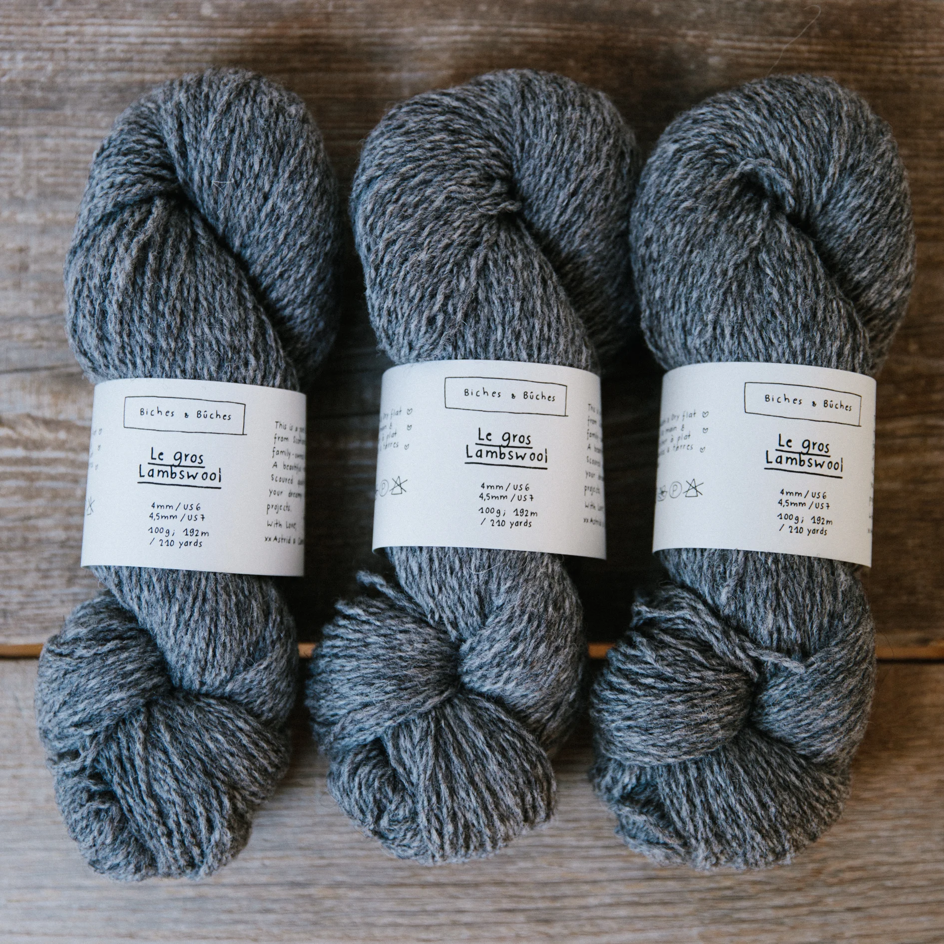 gris brun couleur naturelle.jpg