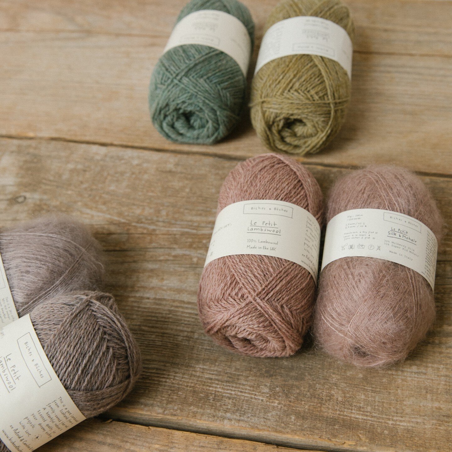 EN - We have added new colors to our different yarn collections, including the lovely &lsquo;Soft Green&rsquo;, Soft Gold&rsquo;, &lsquo;Rose Grey&rsquo; and &lsquo;Dark Rose Grey&rsquo; 🌾

FR &ndash; Nous avons ajout&eacute; de nouveaux coloris dan