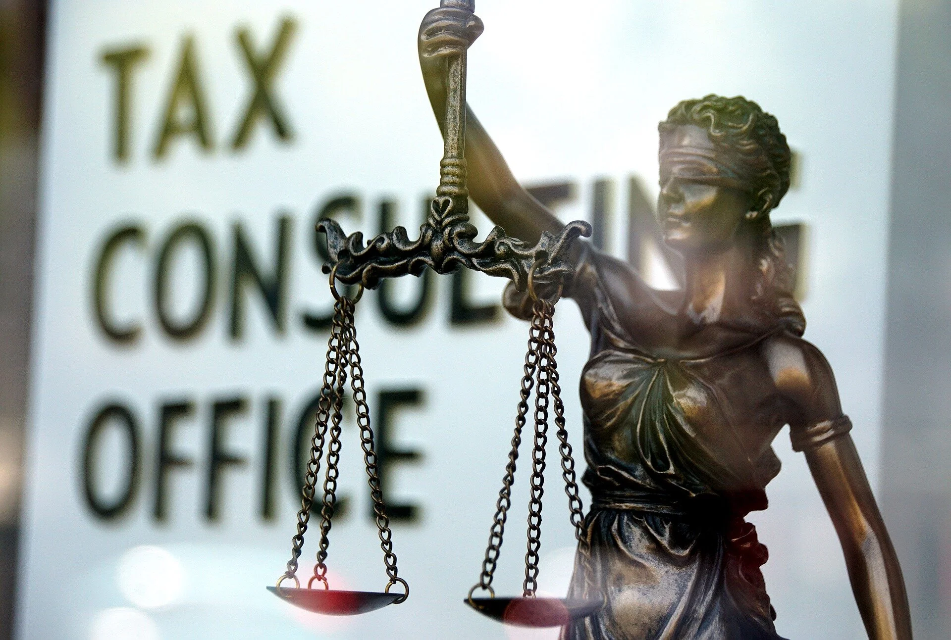 Law and Economics (LL.B.)