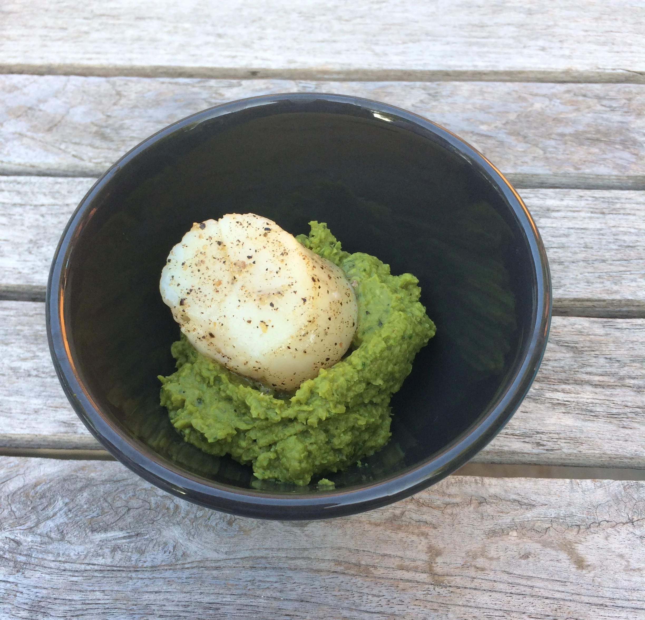 Coquilles met creme van erwten en munt_A&D.jpg