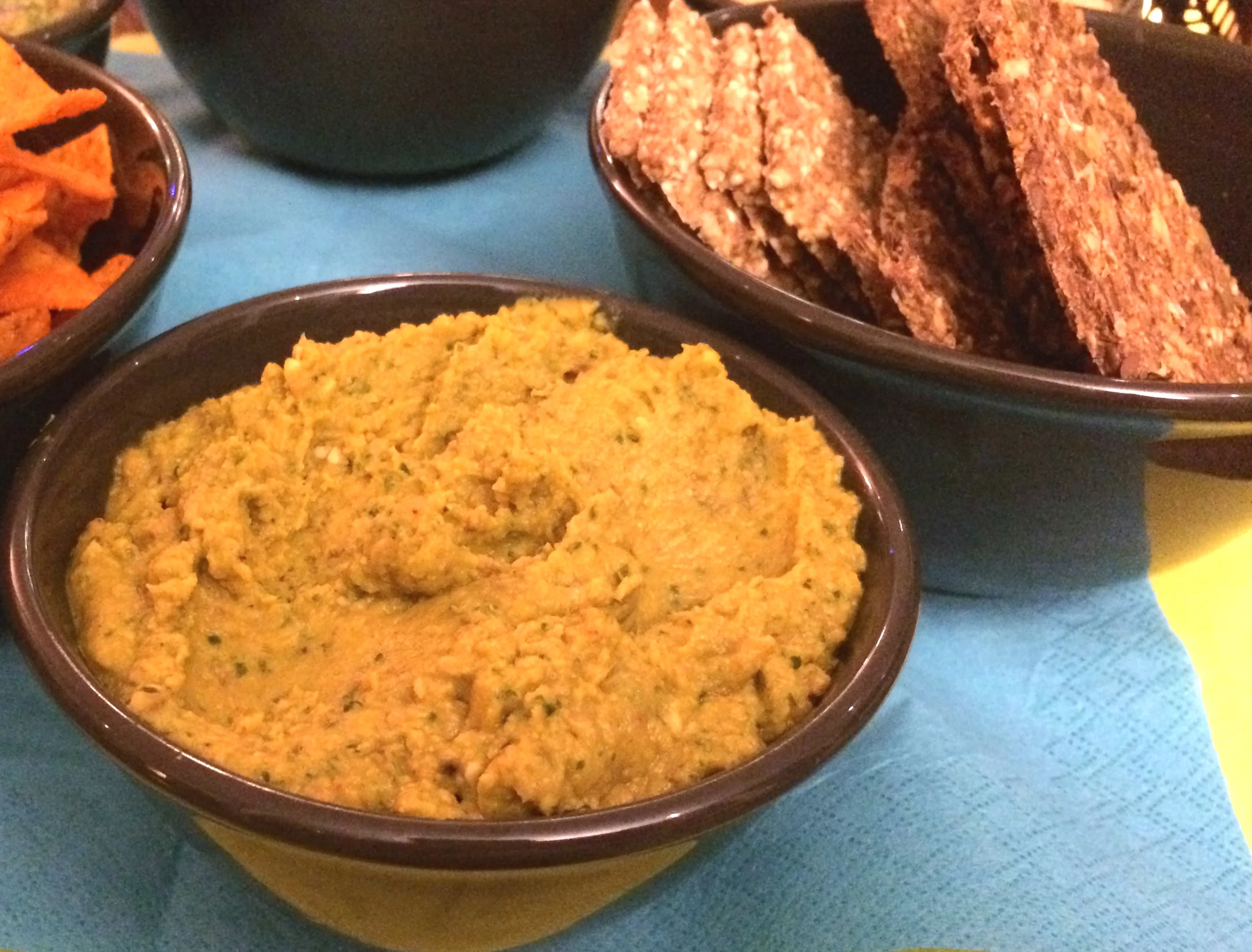 Dipsausje Humus kerst délices_A&D.jpg