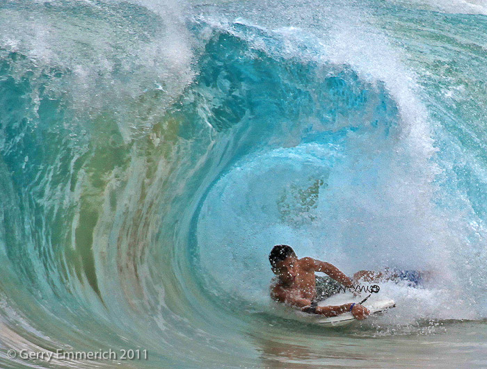 Body_Boarder_in_the_Tube_2.jpg