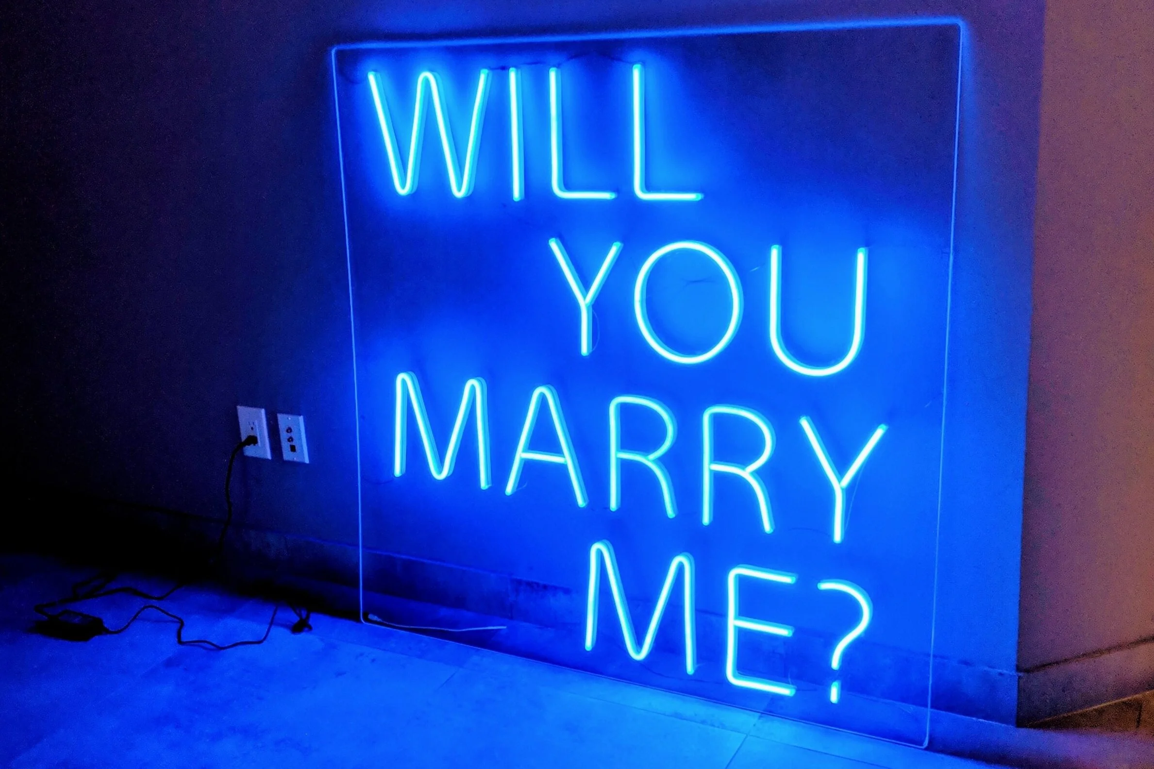 NEON SIGN RENTALS