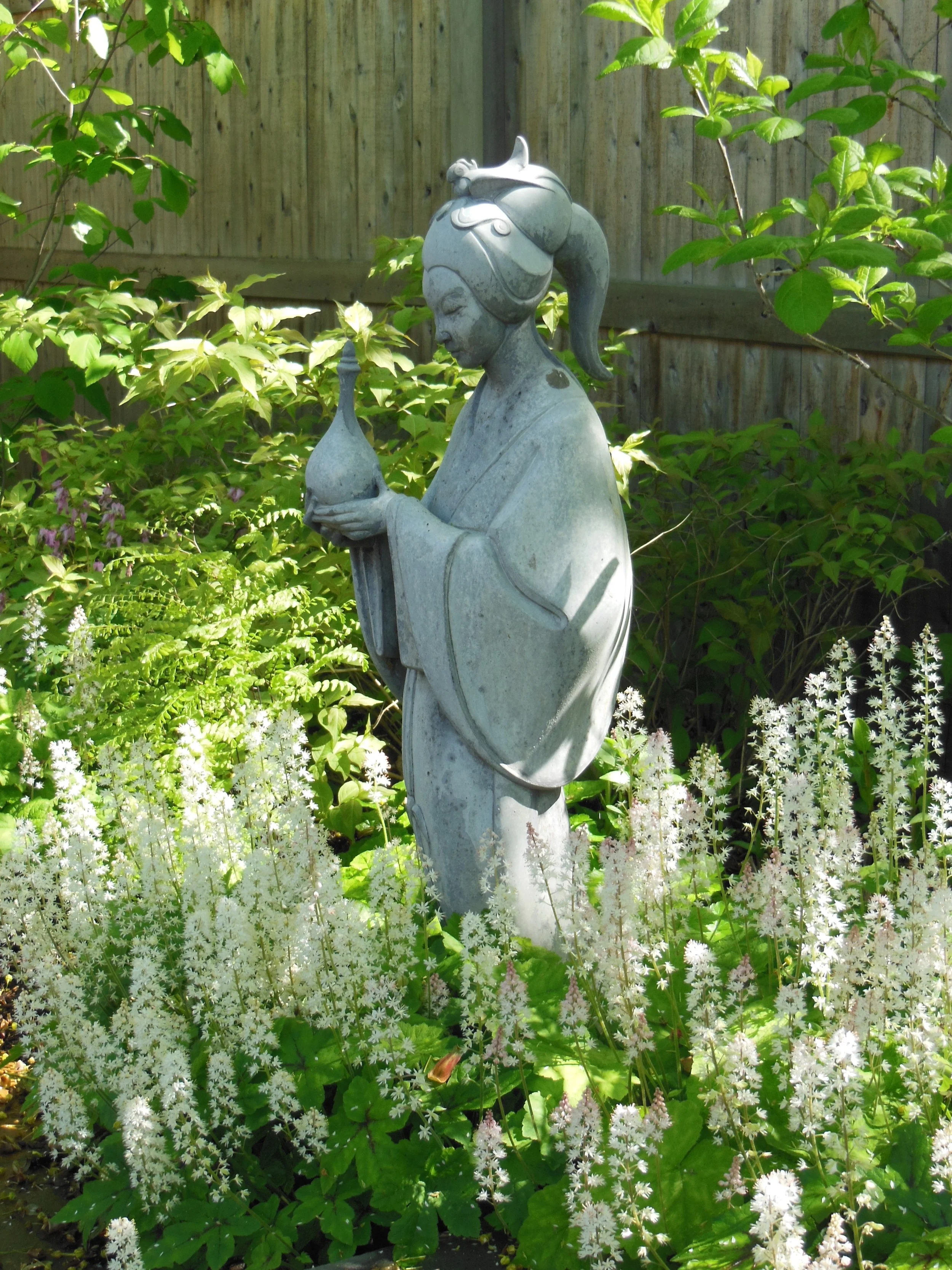    Stamford Garden  , Stamford, CT&nbsp; &nbsp;( more )  Judith Heintz  and  Diana Drake &nbsp;worked with the owners of an early 20th century carriage house to transform an unusable sloping site into an outdoor entertainment space suitable for large