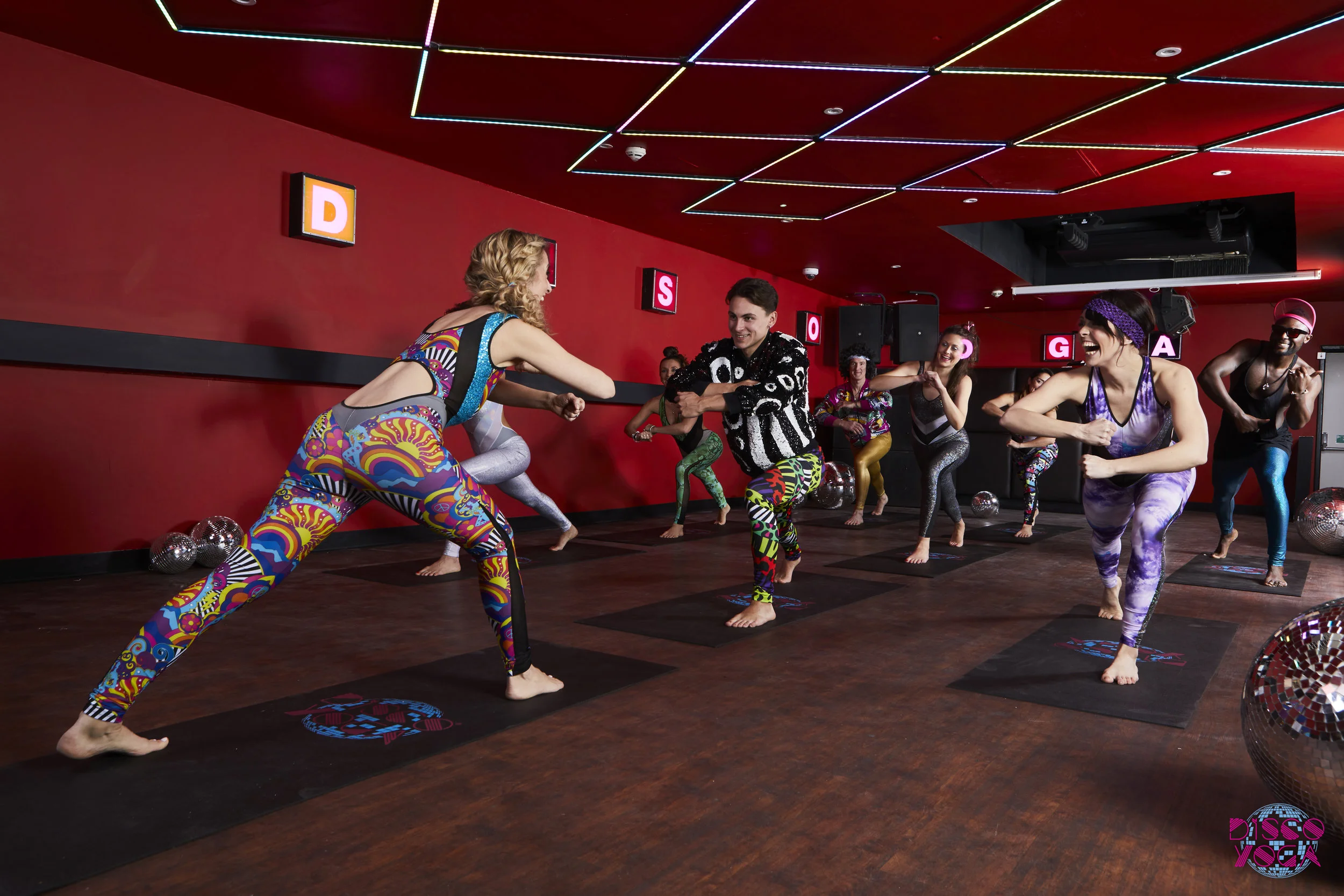 disco_yoga-2019_Class_0028.jpg