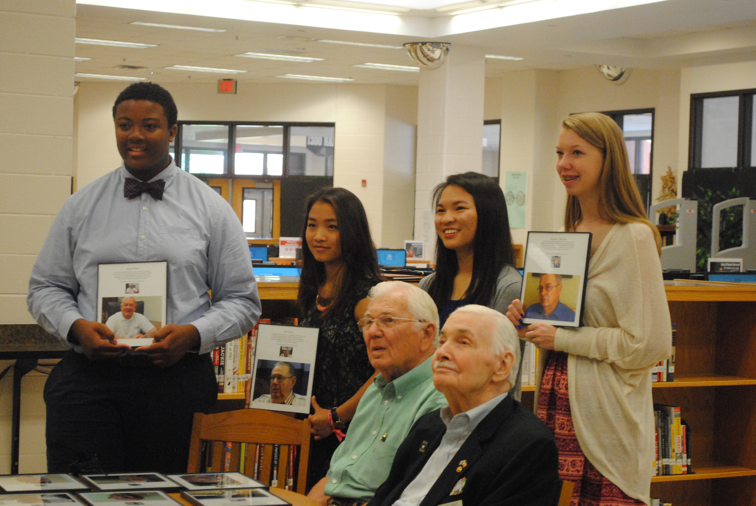 In Woodstock Georgia, Kathryn Ricker and Samantha Fraser brought their students together with veterans from the local KWVA chapter to discuss their work transcribing interviews from the Korean War Digital Memorial ( www.kwvdm.org ). 