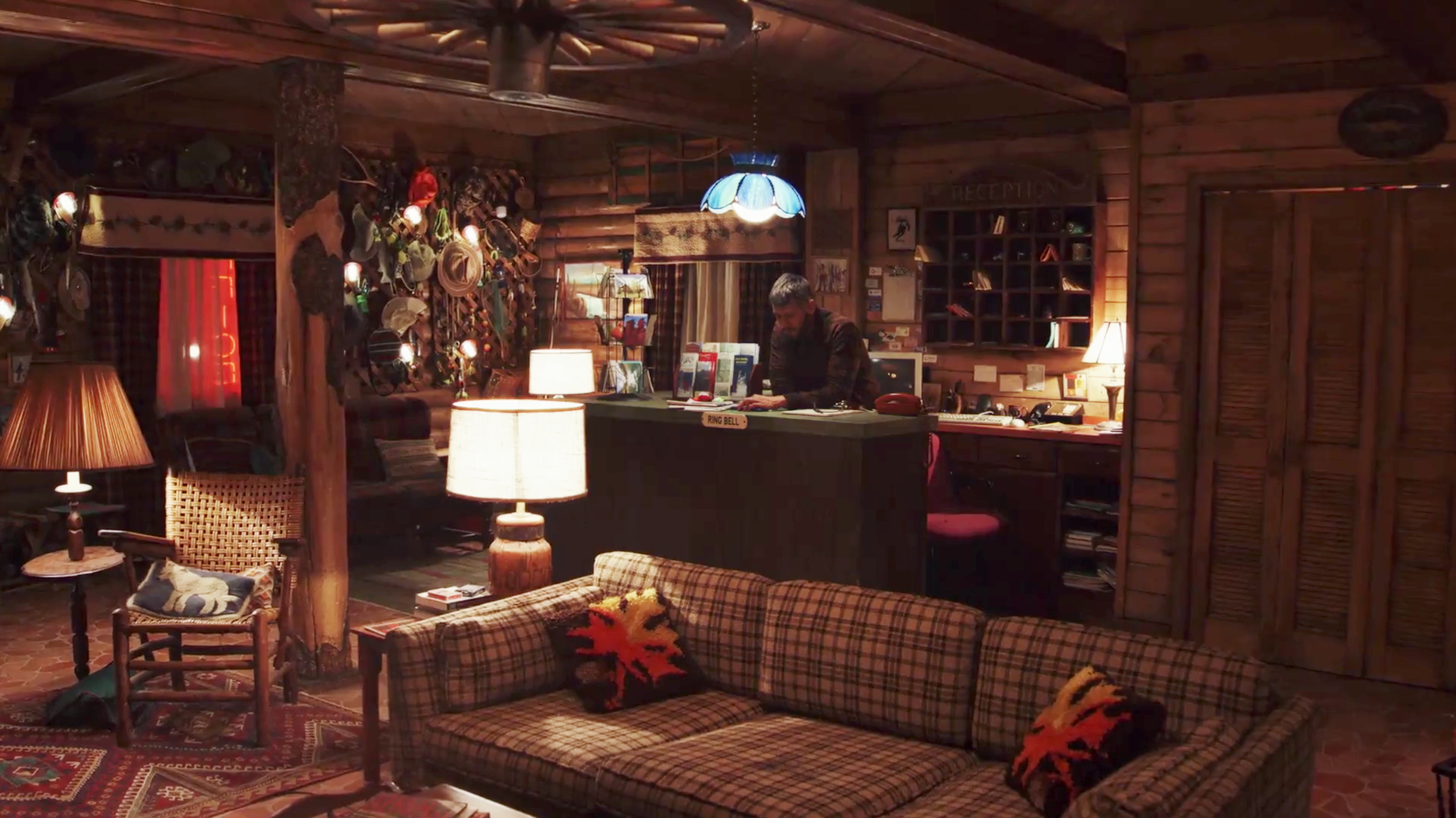 Lodge+int+reverse.png.webp