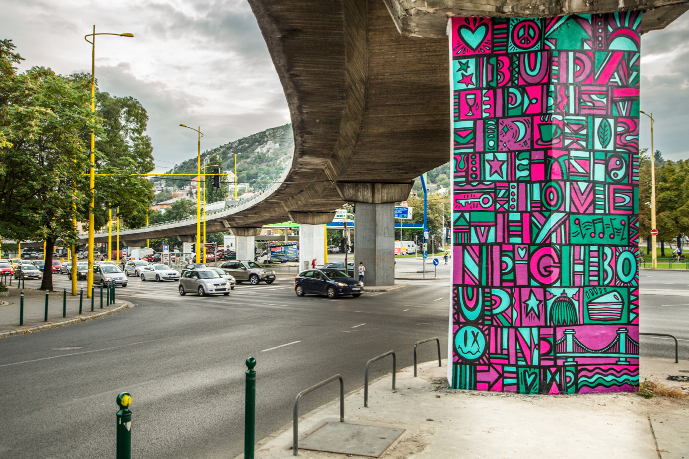 Budapest-Mural-LukeEmbden.jpg