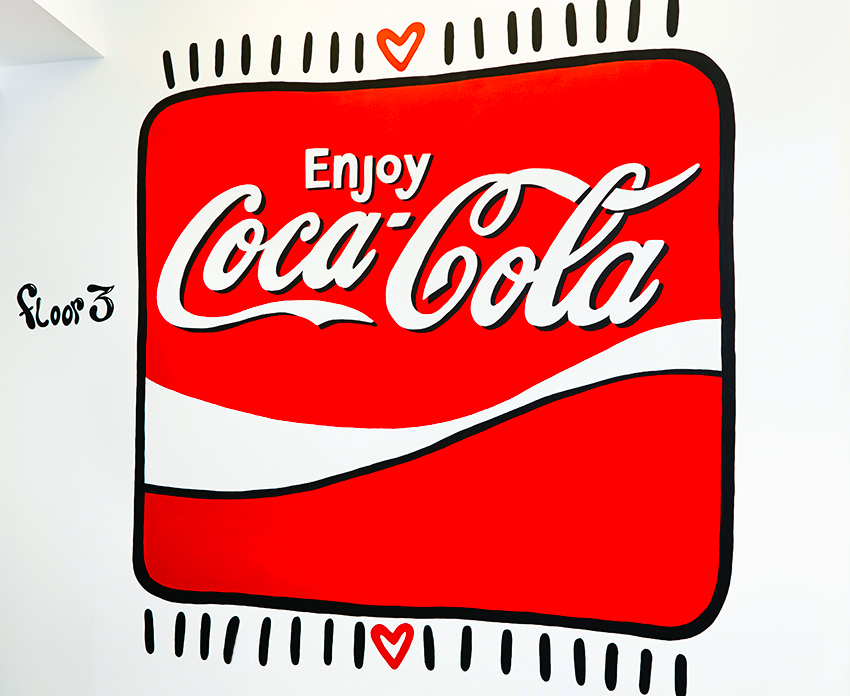 CocaColaHQ-LukeEmbden-Mural.jpg