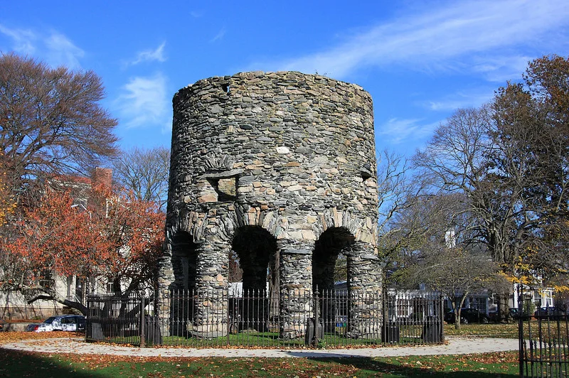 newport tower-L.jpg