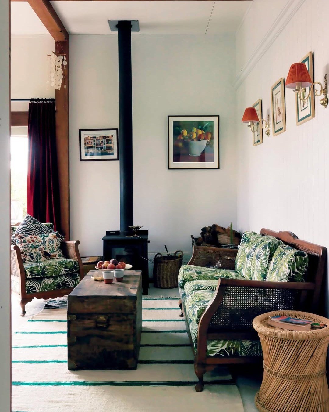 𝗜𝗖𝗬𝗠𝗜: We loved seeing this Havelock North home  @tigerhousehermitage featured in @nzhouseandgarden magazine, a century-old barn thoughtfully reimagined into a space layered with history, travel, and personal meaning.

Among the mix of inherited